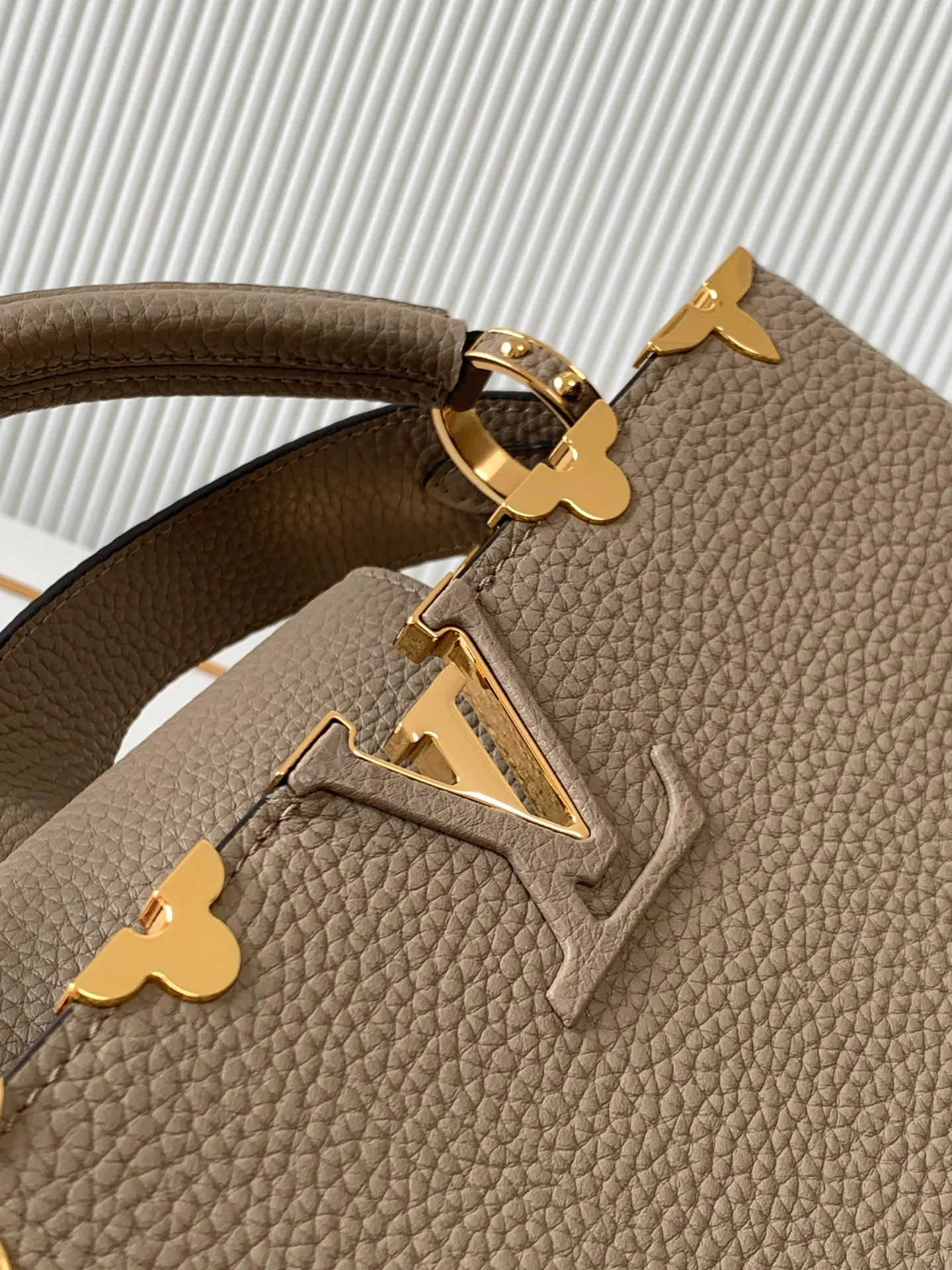 Классические Сумки Женские Louis Vuitton 17802976