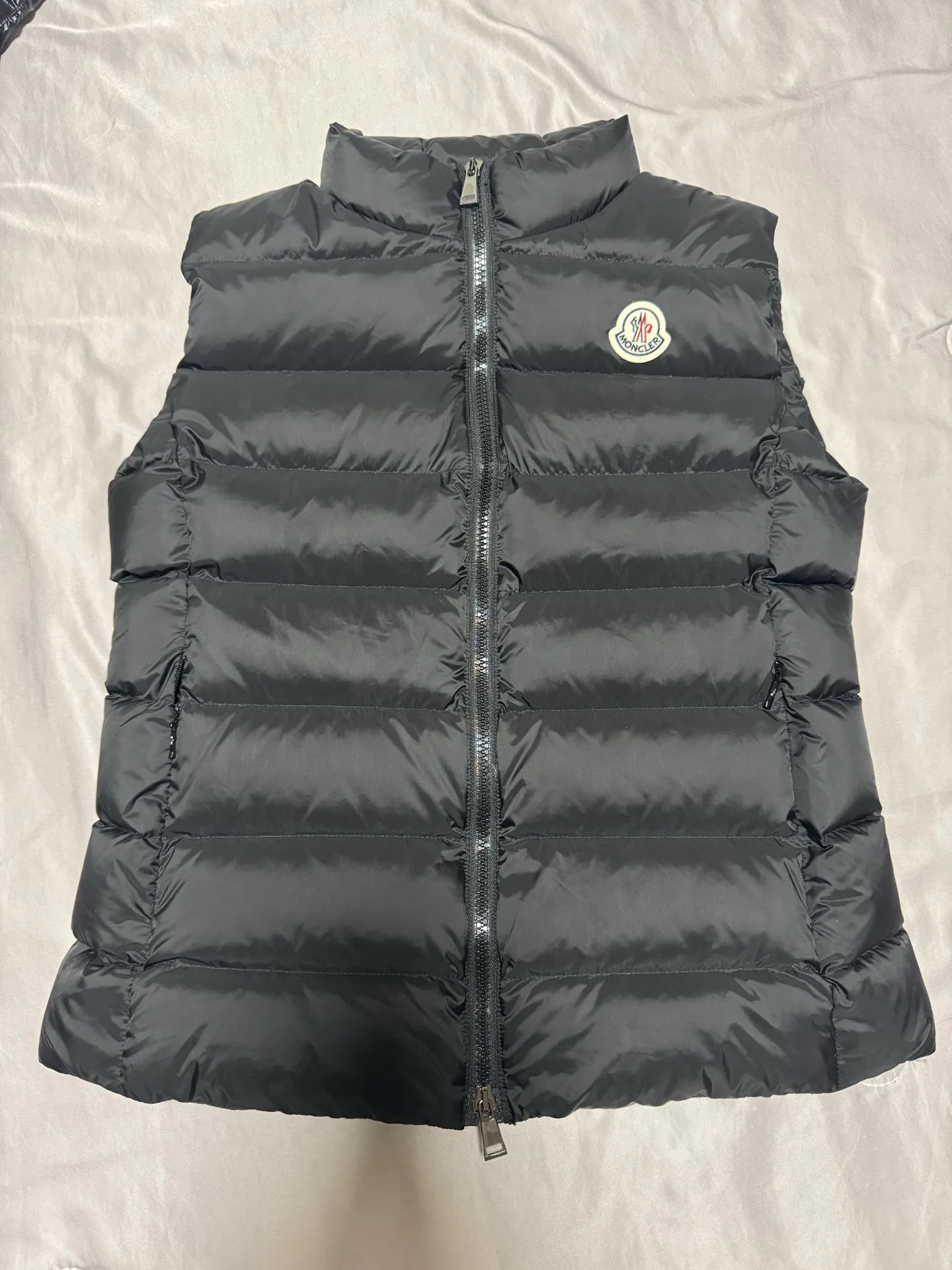 Жилеты Женские Moncler 18762870