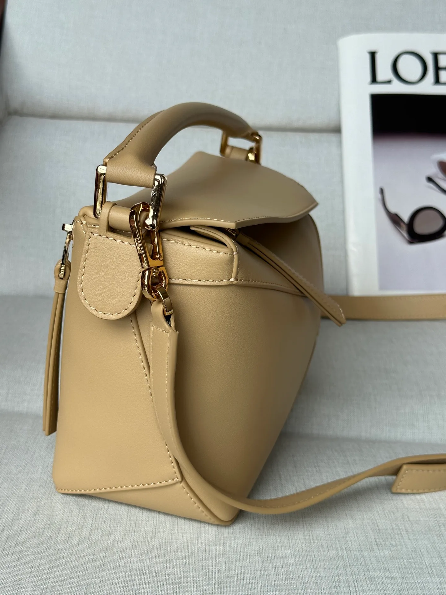 Классические Сумки Женские Loewe 13339538