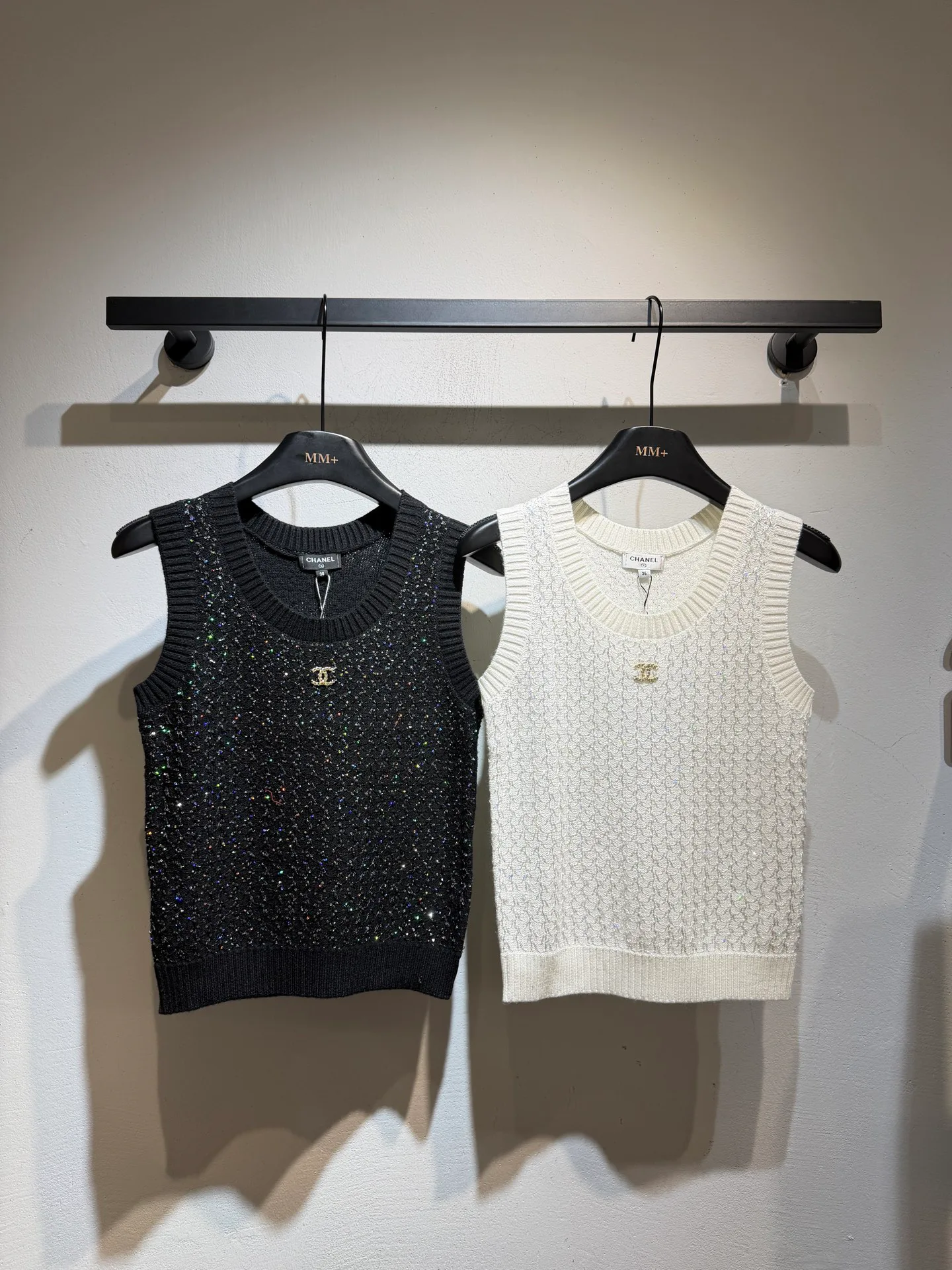 Жилеты Женские Chanel 11563772