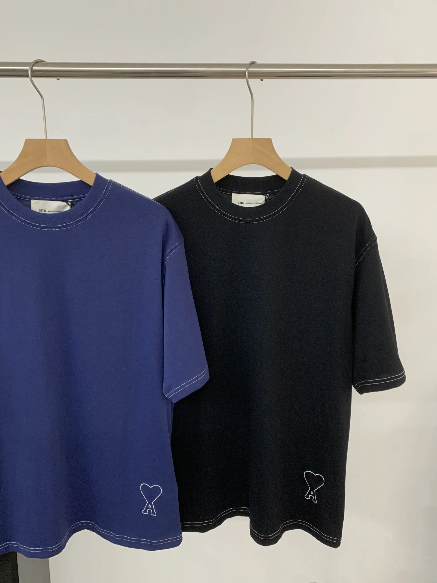 Футболки Женские Ami Paris 12212855