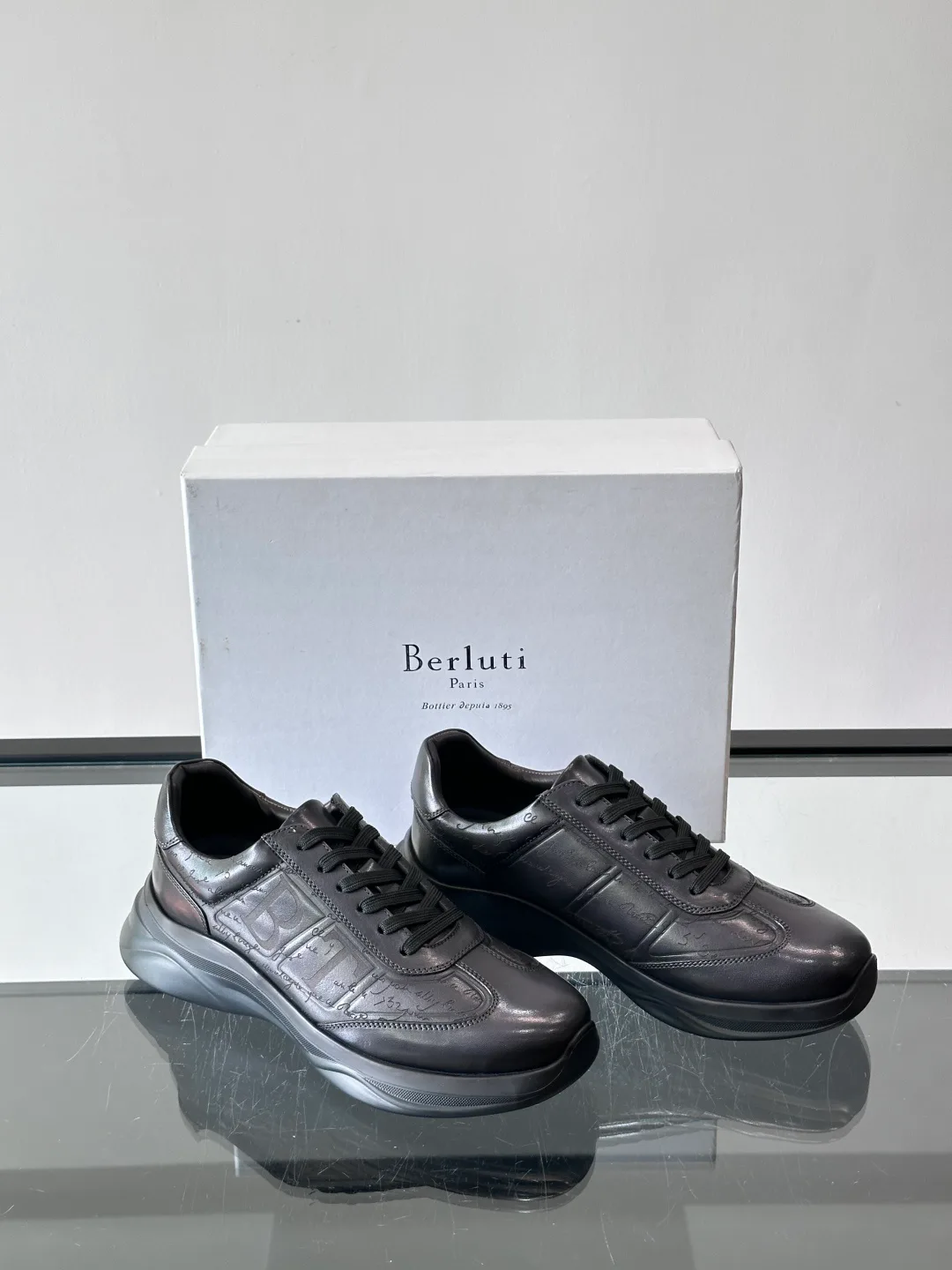 Кроссовки Мужские Berluti 13453027