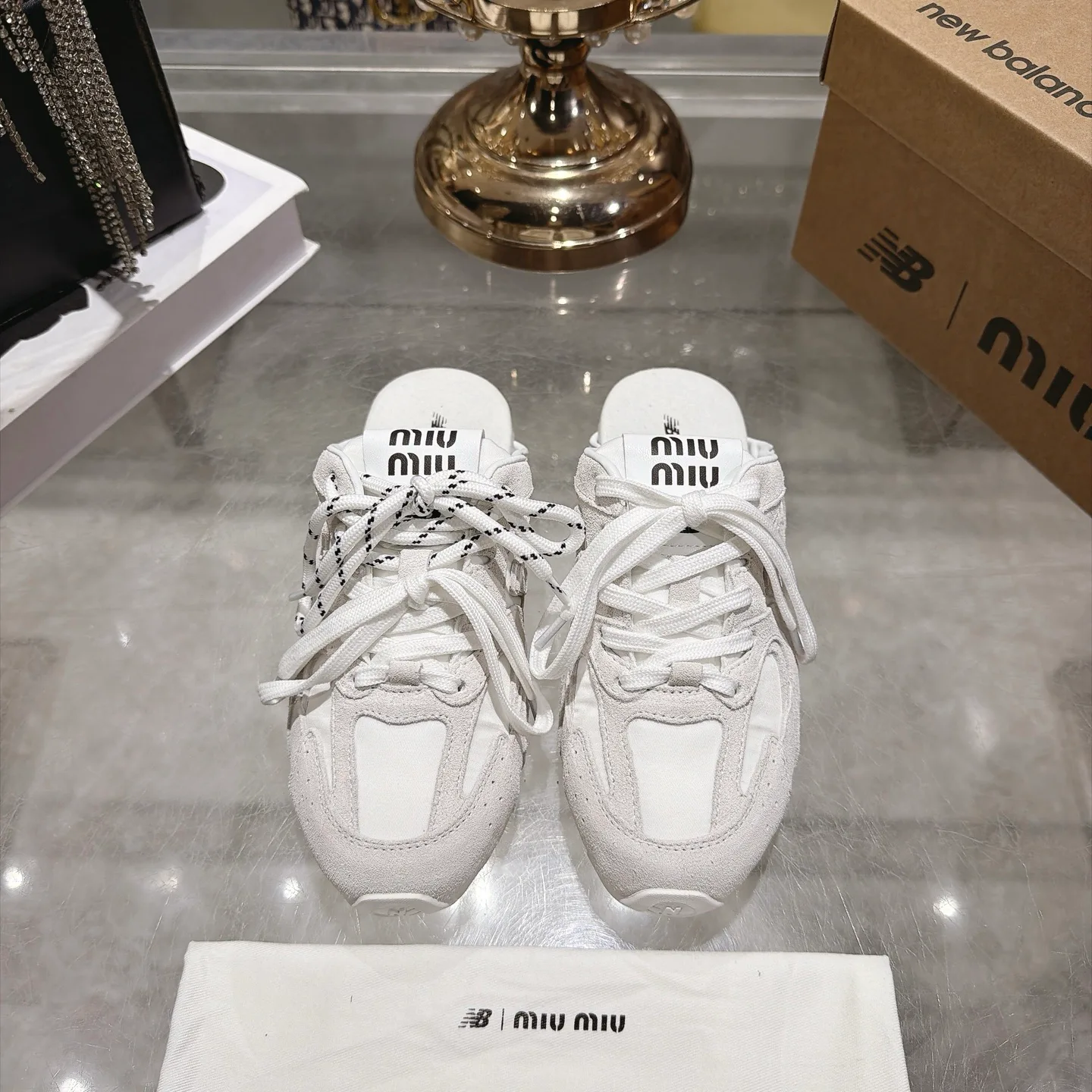 Кроссовки Женские Miu Miu 18034817