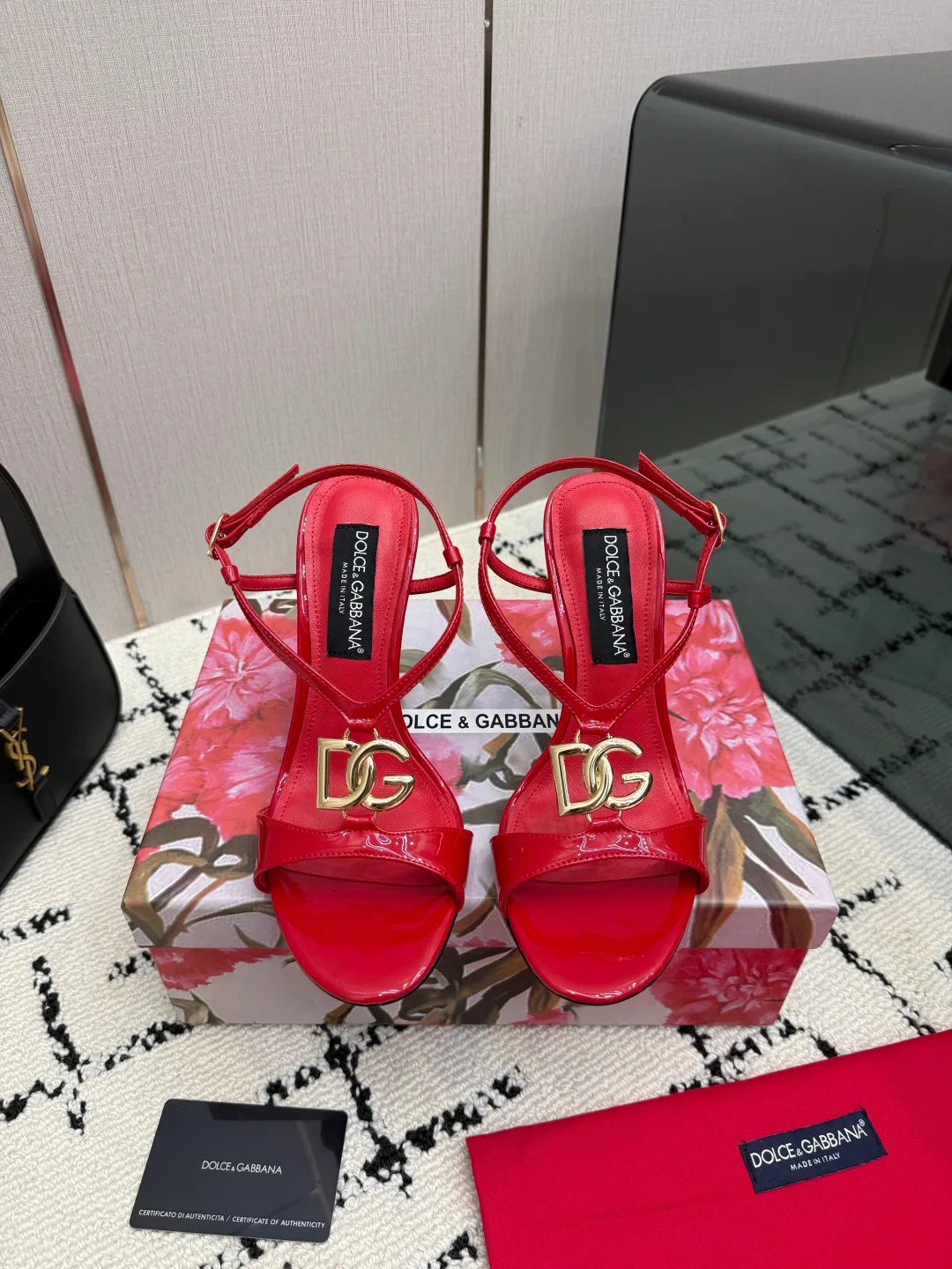 Босоножки Женские Dolce & Gabbana 18335955