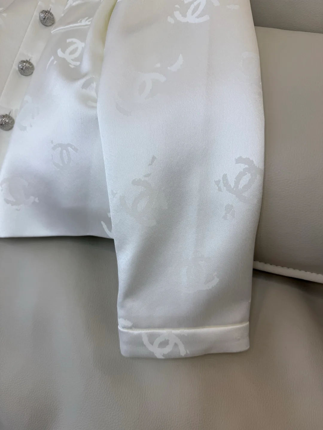 Жакеты Женские Chanel 10503317