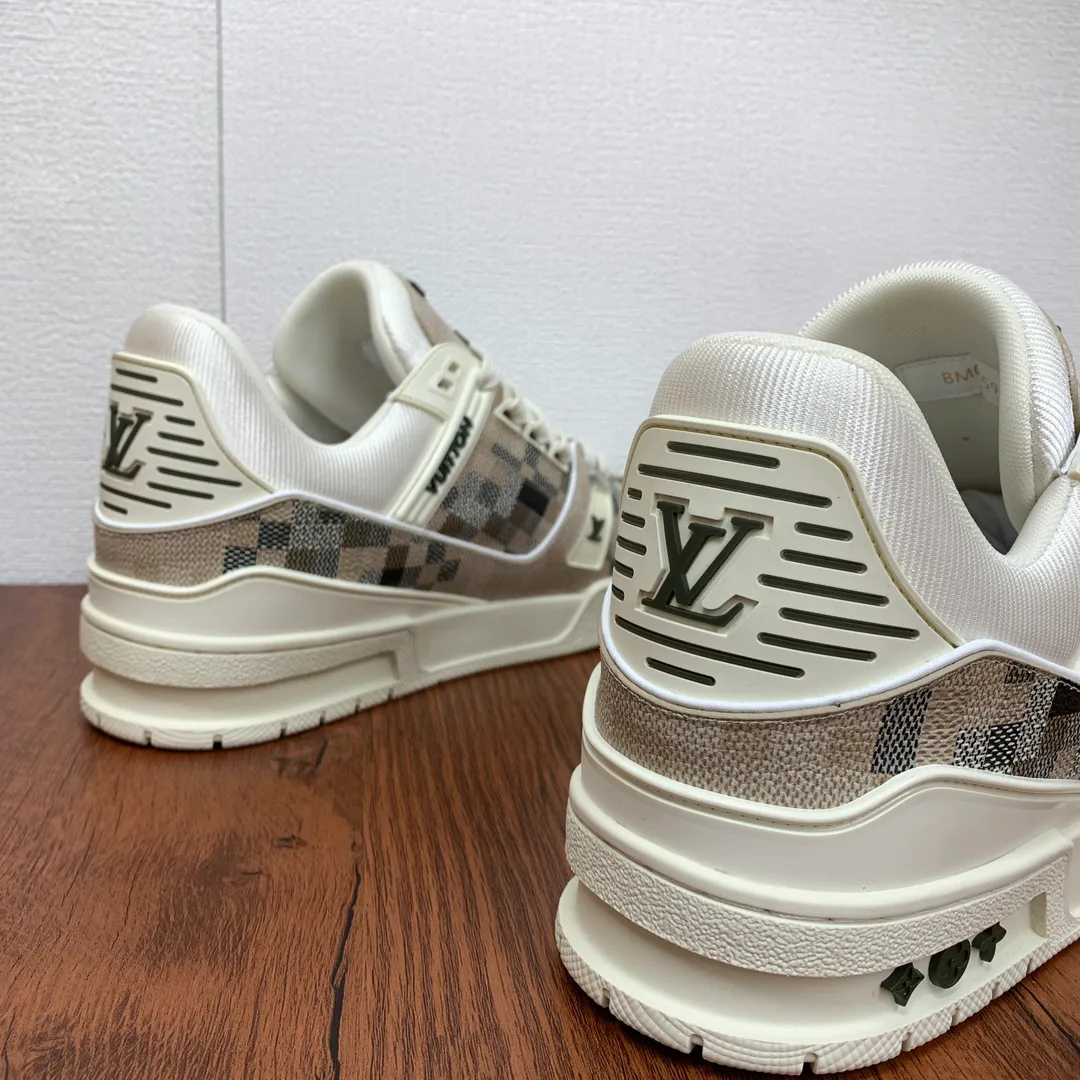 Кроссовки Мужские Louis Vuitton 5892132