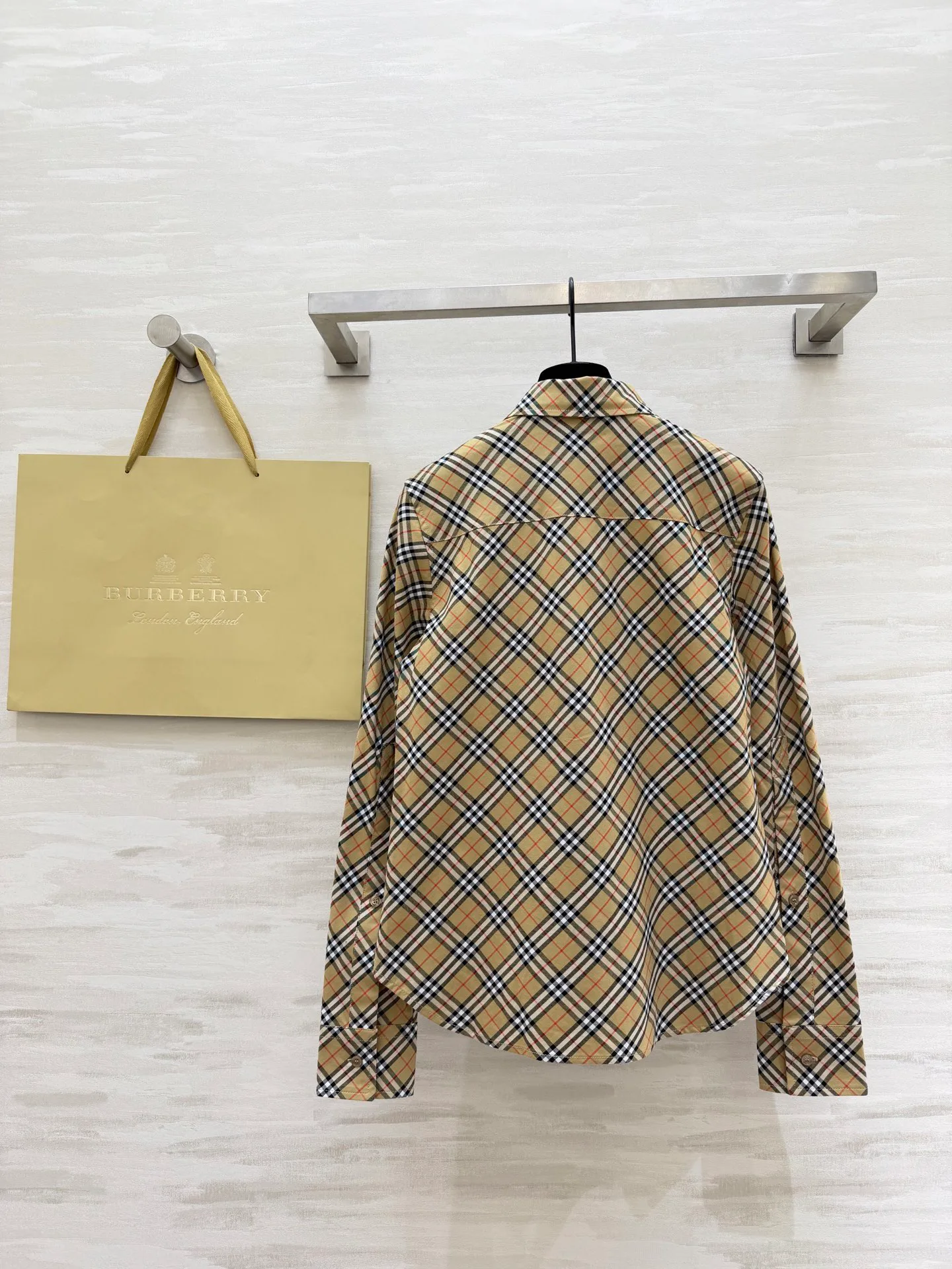 Рубашки Женские Burberry 10117666