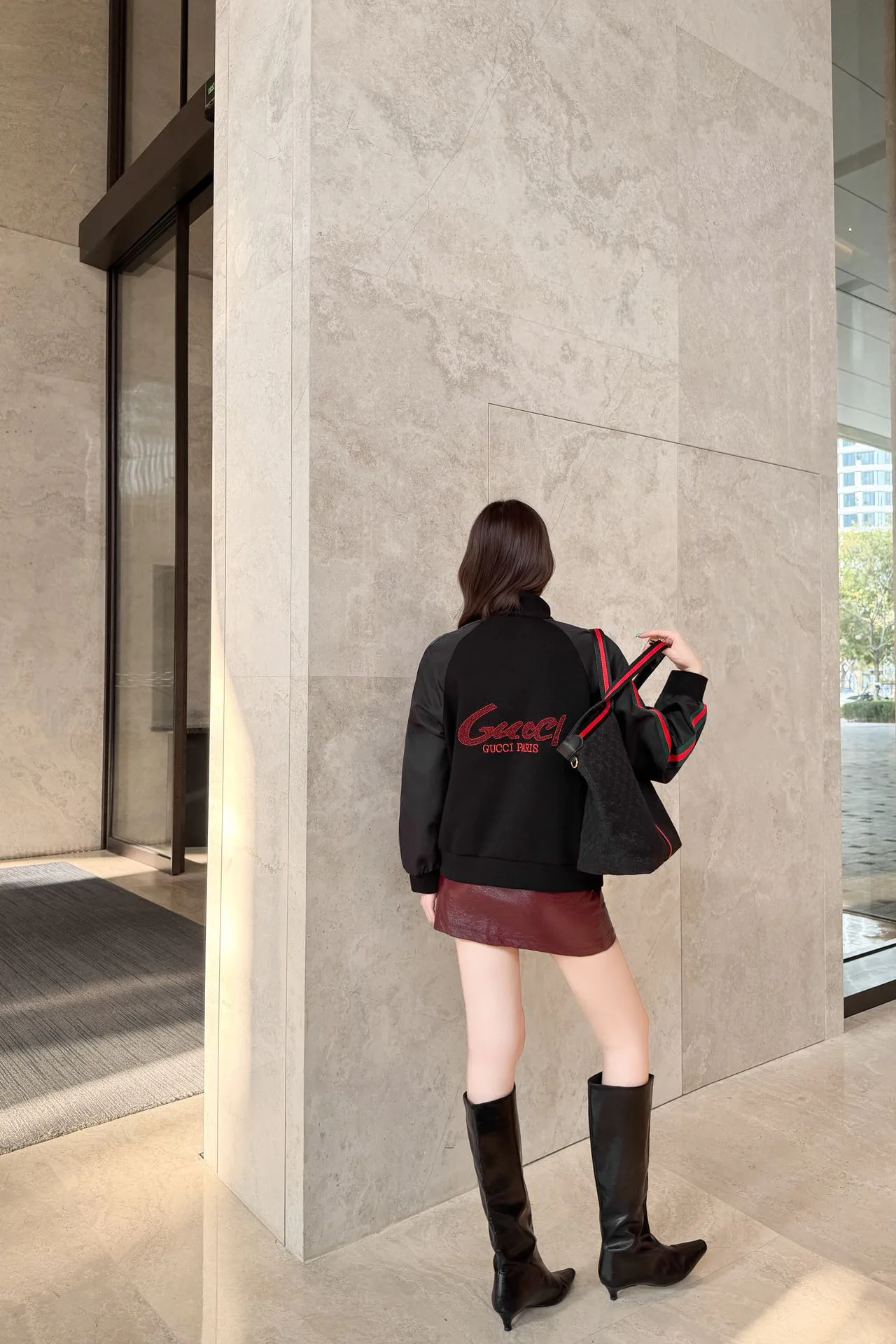 Куртки И Пуховики Женские Gucci 18962475