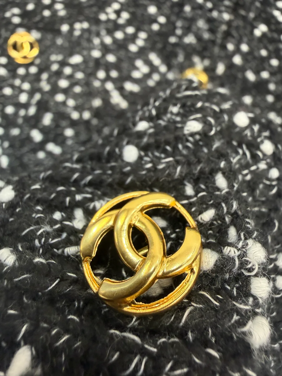 Джемперы И Свитеры Женские Chanel 18509764