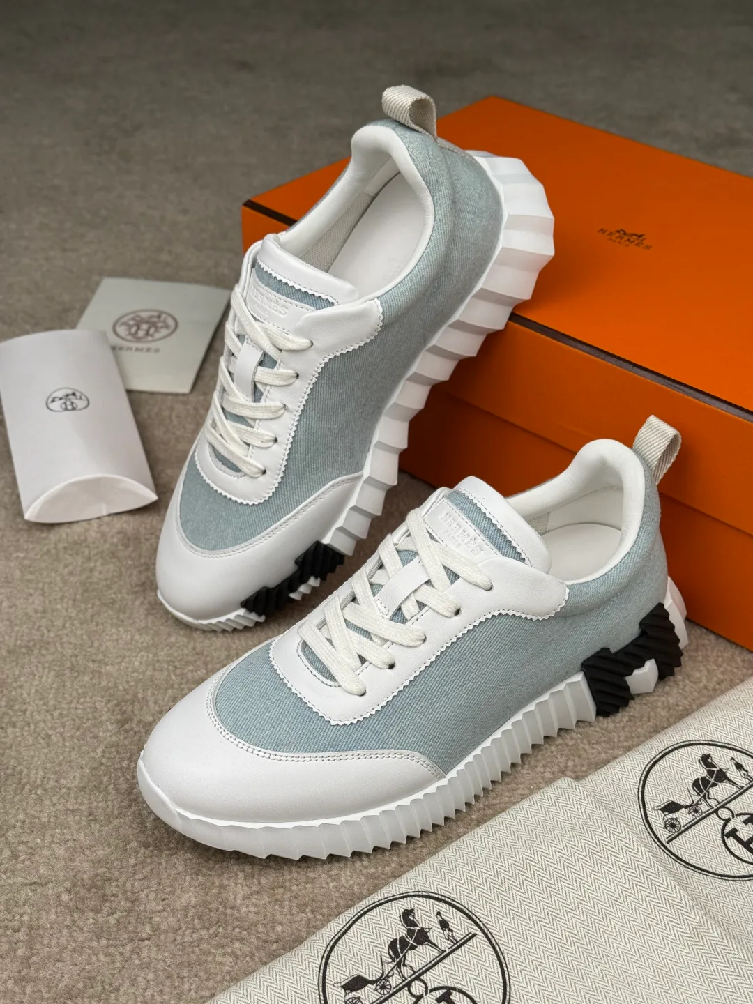 Кроссовки Женские Hermes 1603174