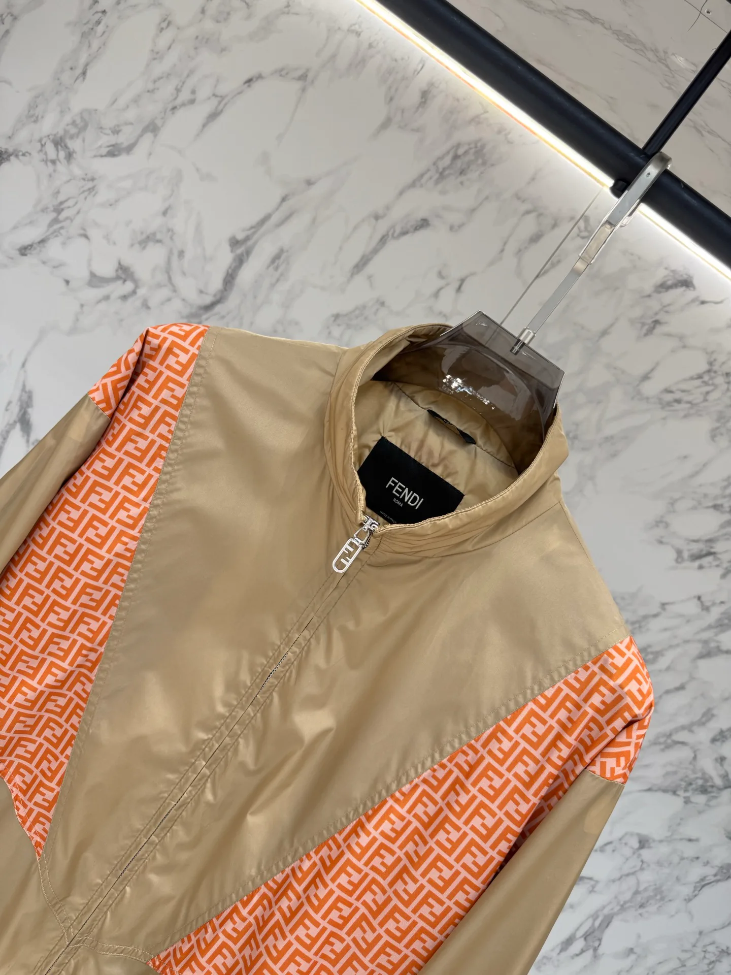 Куртки И Пуховики Мужские Fendi 10122956