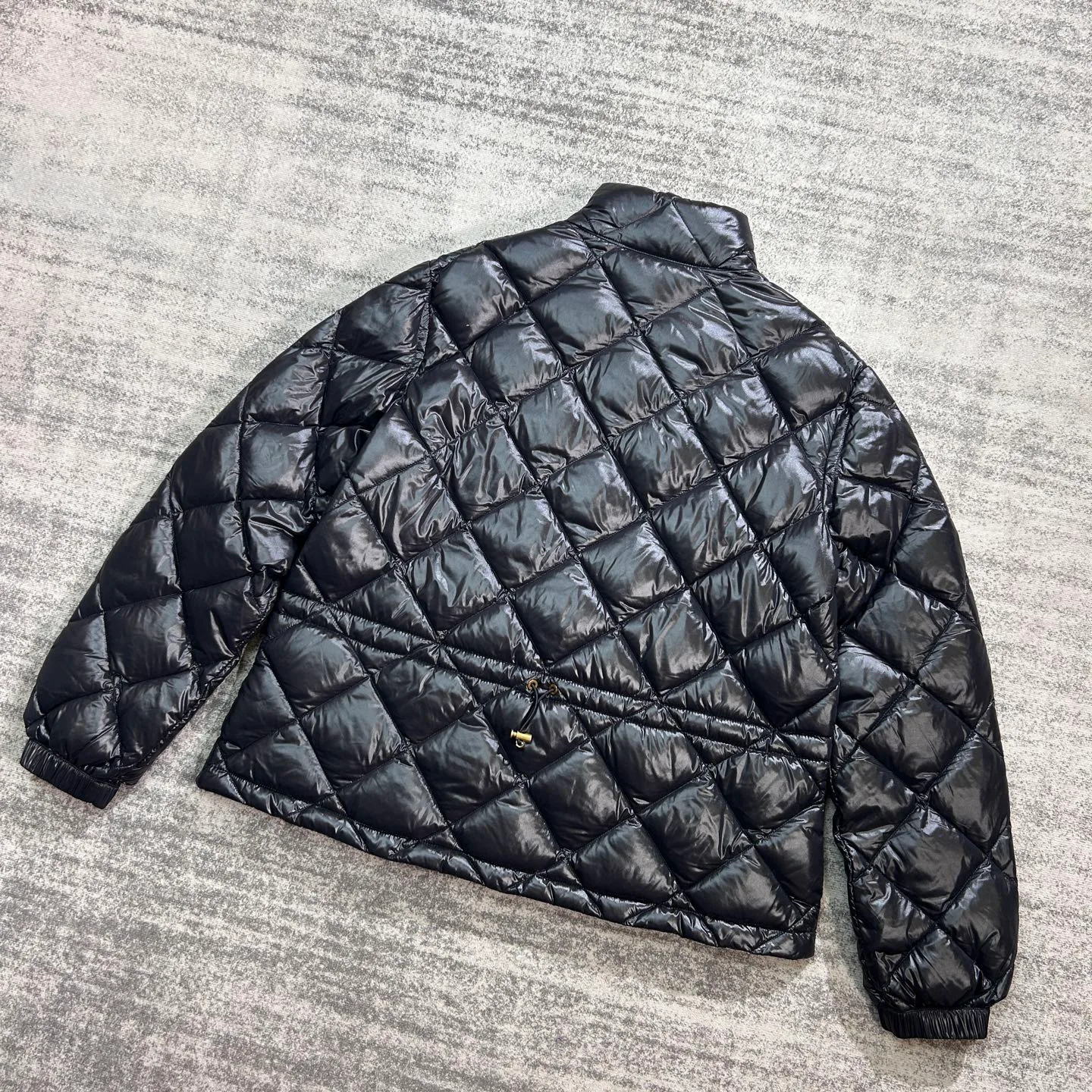 Куртки И Пуховики Женские Moncler 19039343