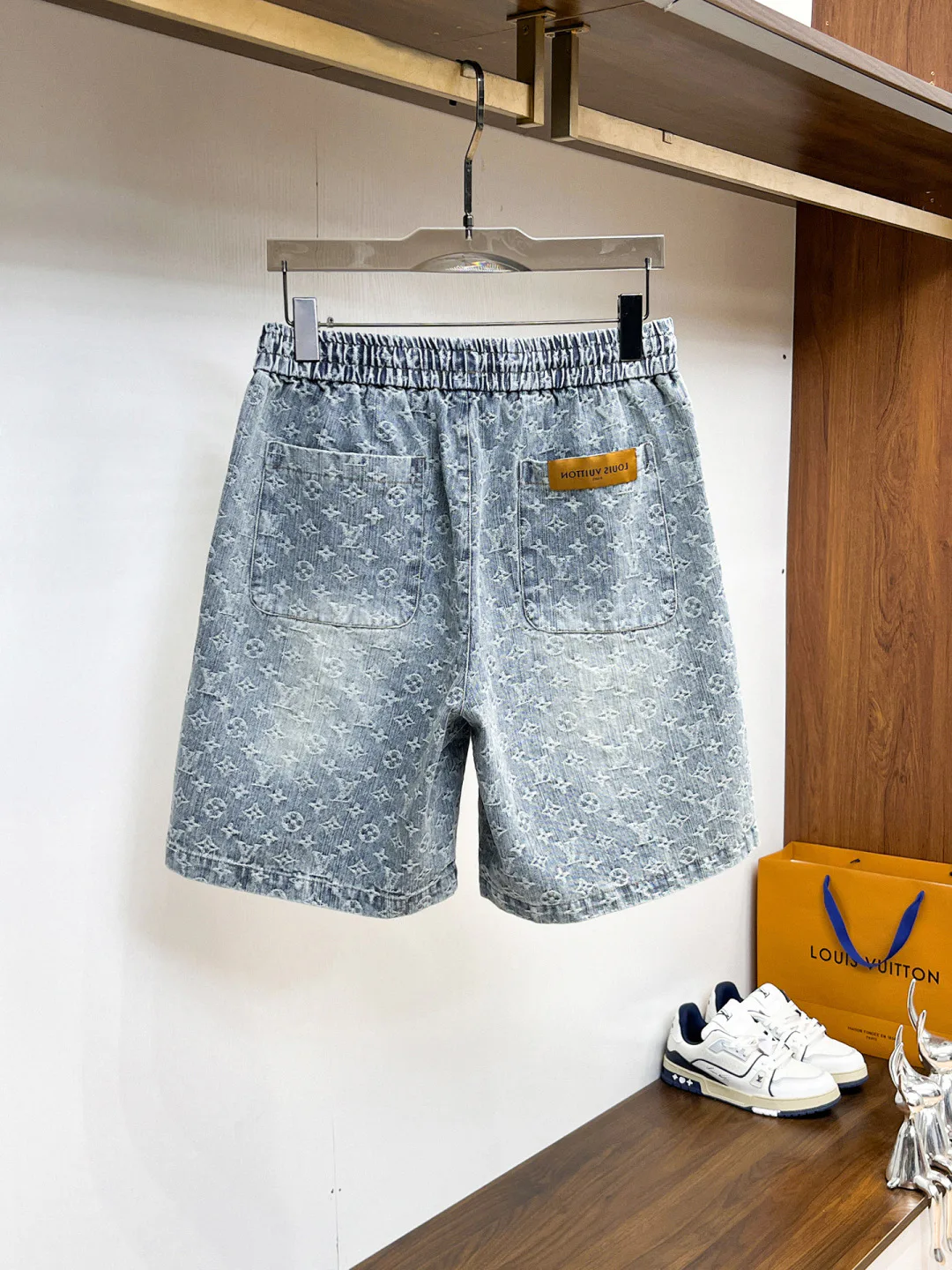 Шорты Мужские Louis Vuitton 13417548