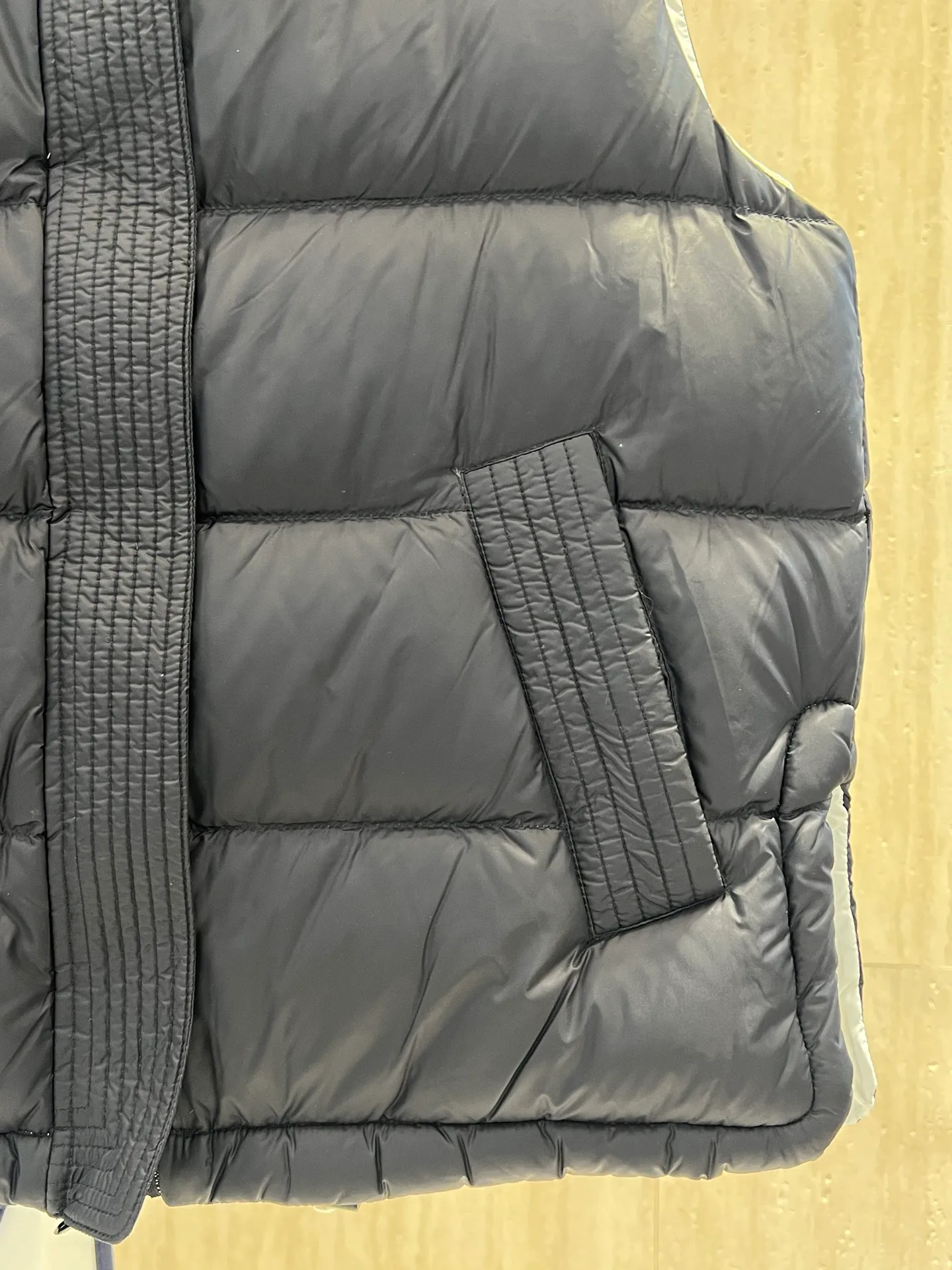 Жилеты Женские Brunello Cucinelli 18417987