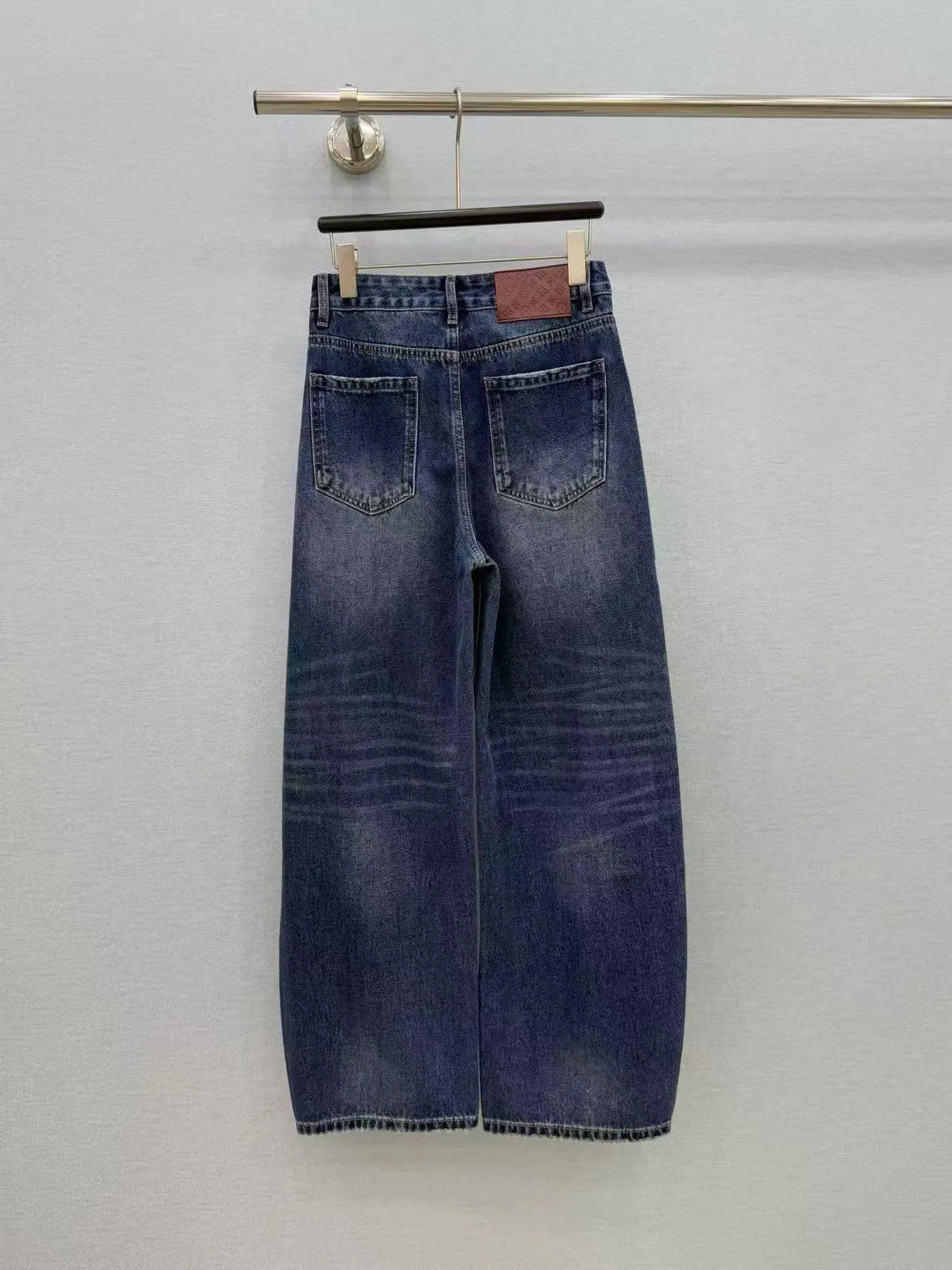 Джинсы Женские Louis Vuitton 17926275
