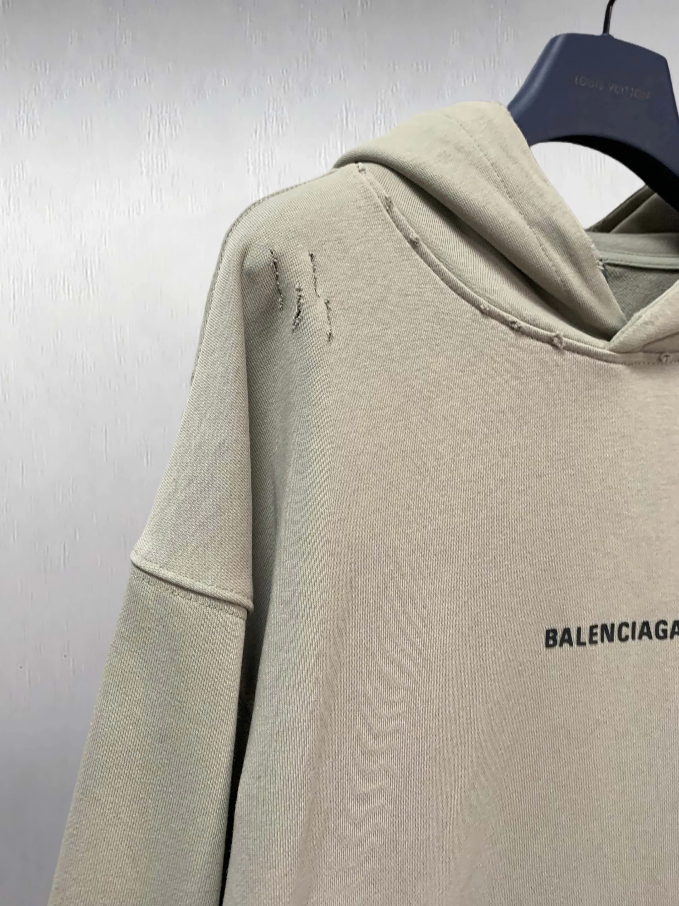 Свитшоты И Худи Женские Balenciaga 10394945
