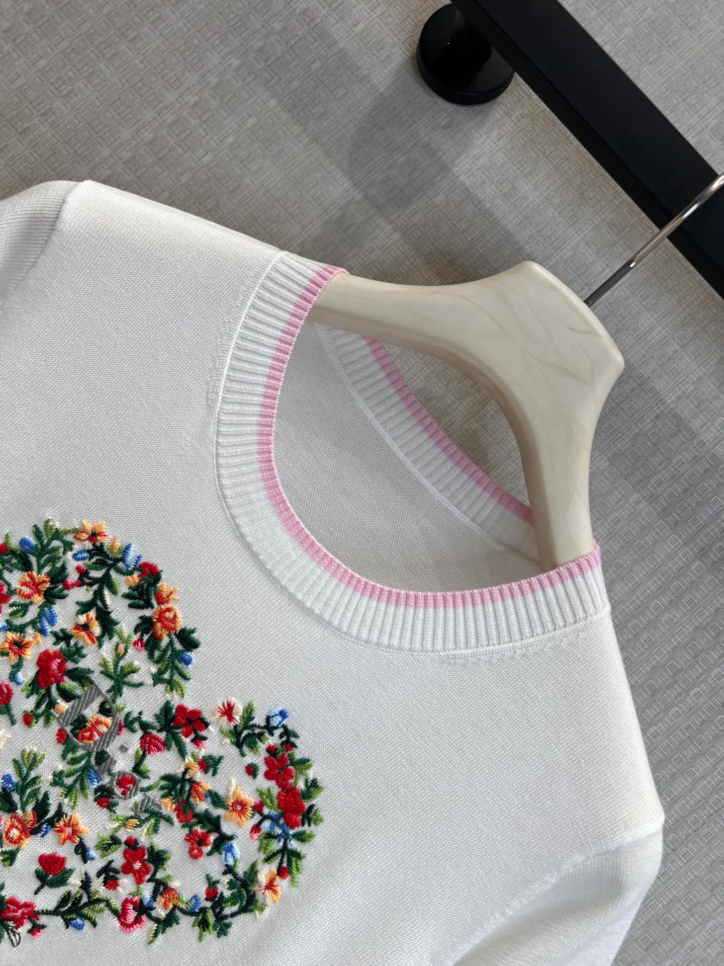 Джемперы И Свитеры Женские Christian Dior 10715914