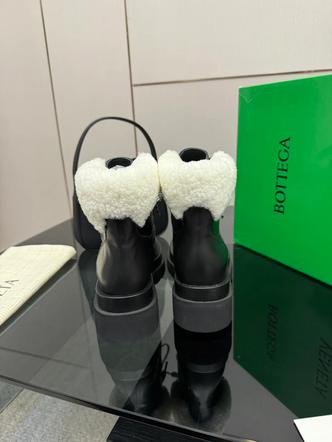 Ботинки Женские Bottega Veneta 399016