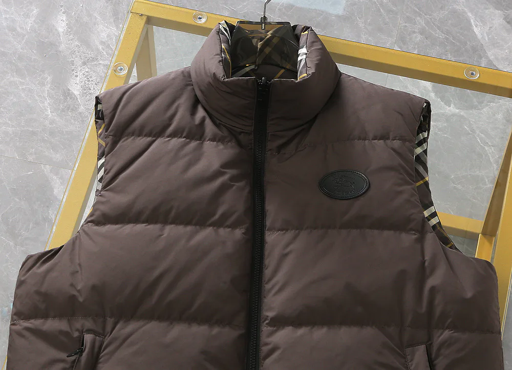 Жилеты Женские Burberry 18140830
