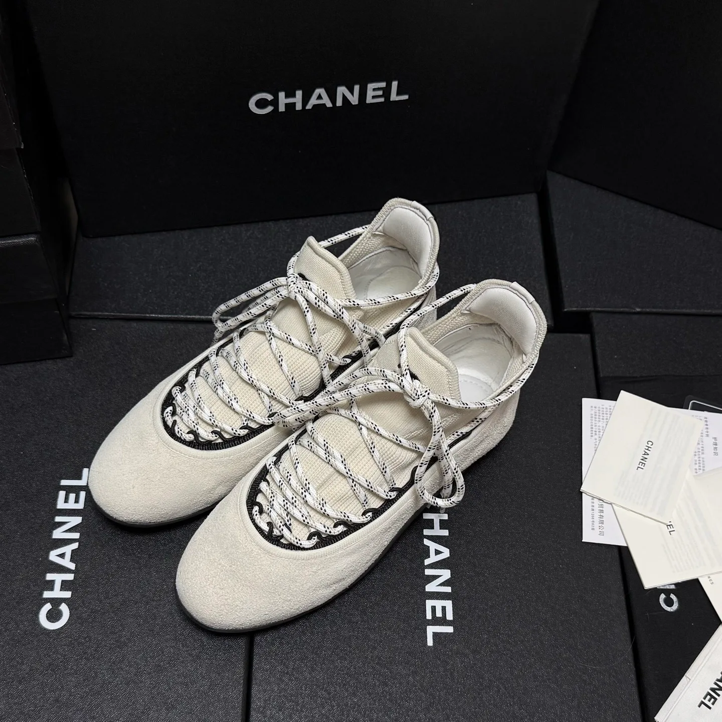 Кроссовки Женские Chanel 18083058