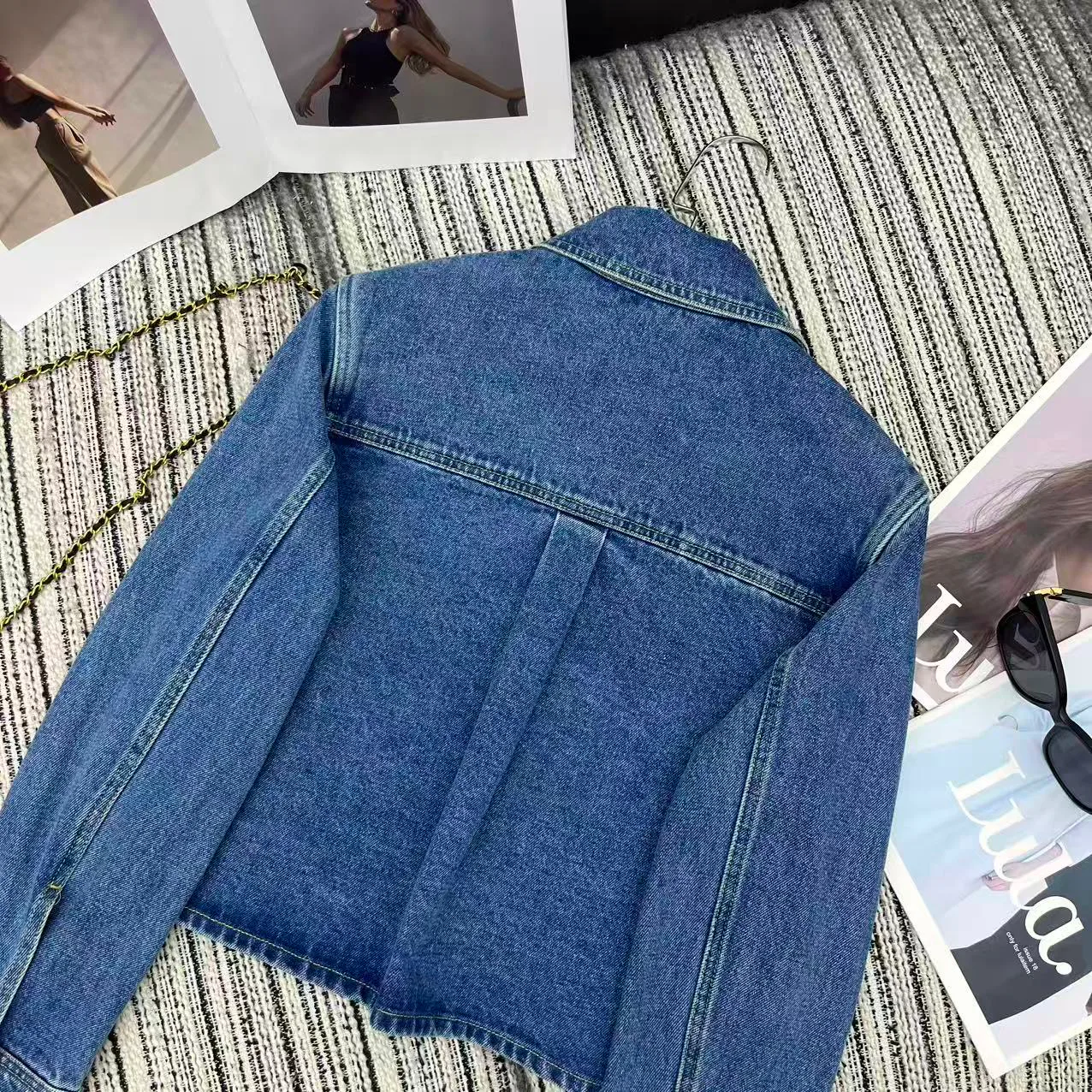 Куртки И Пуховики Женские Balenciaga 3386380