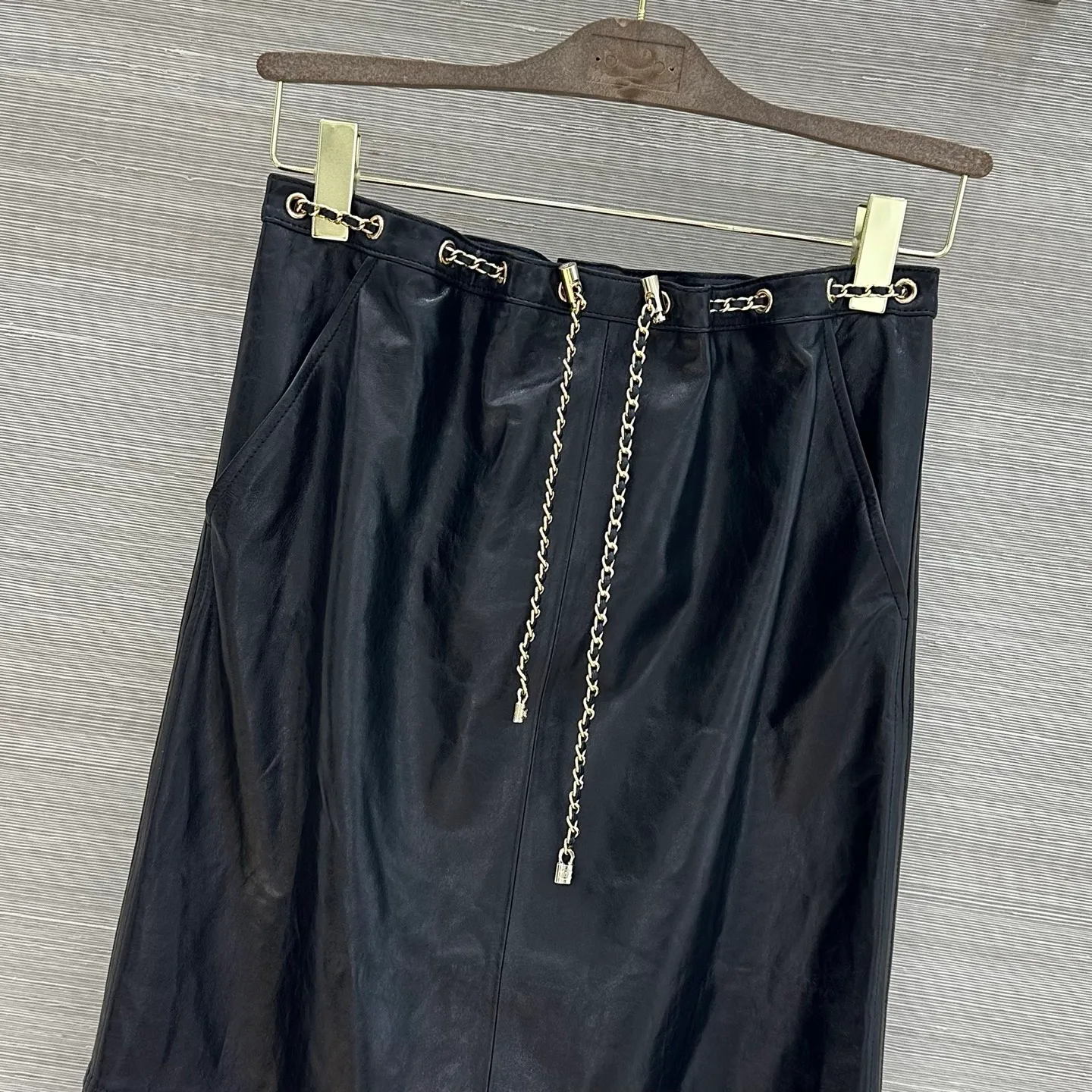 Юбки Женские Chanel 18173017
