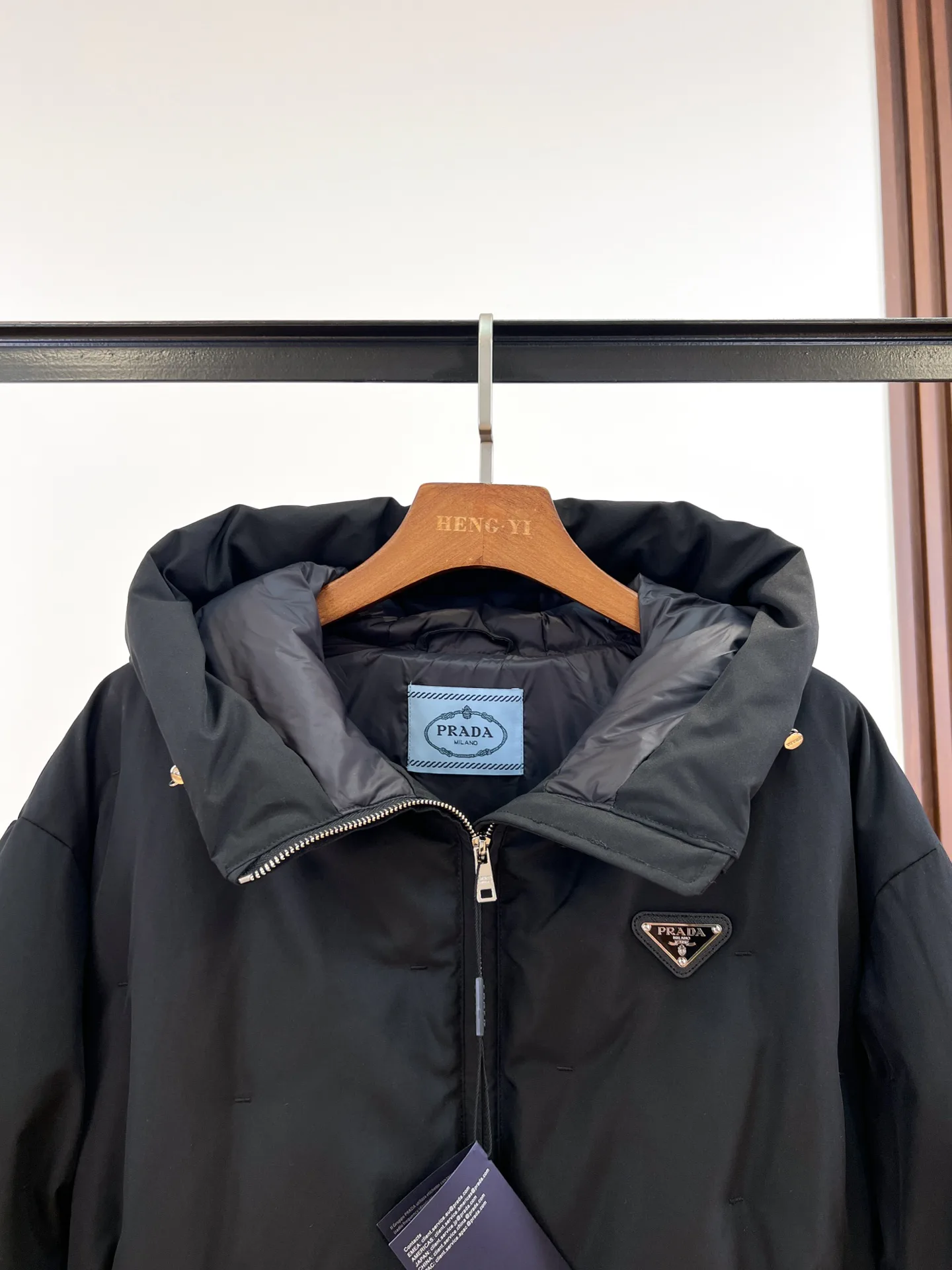 Куртки И Пуховики Женские Prada 17964737