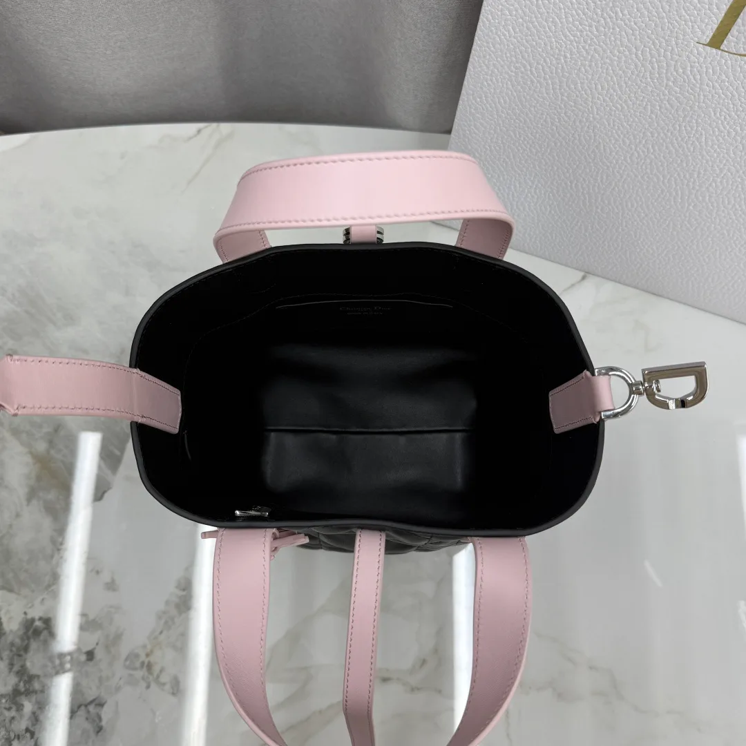 Классические Сумки Женские Christian Dior 11905689