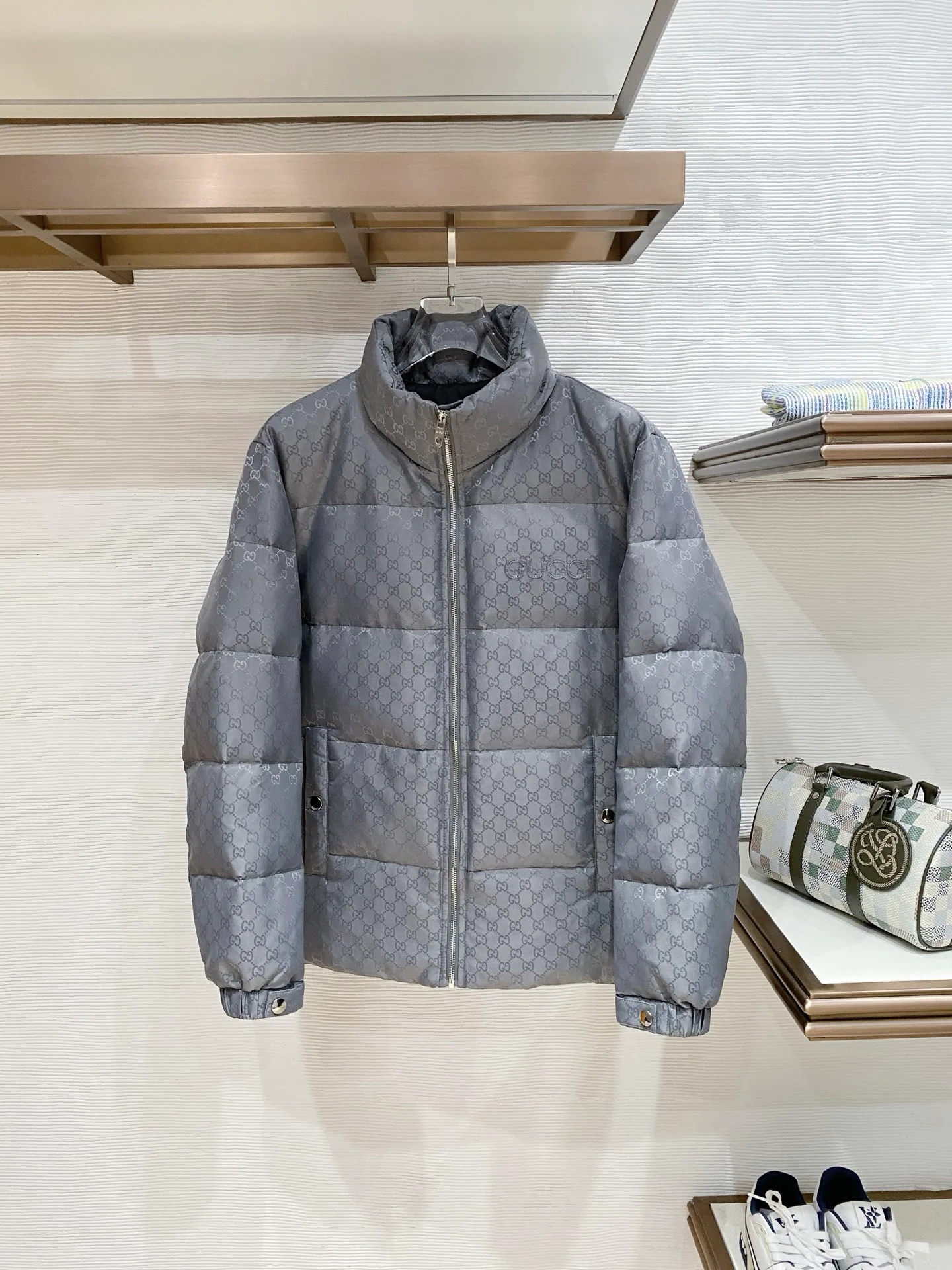 Куртки И Пуховики Мужские Gucci 1825970