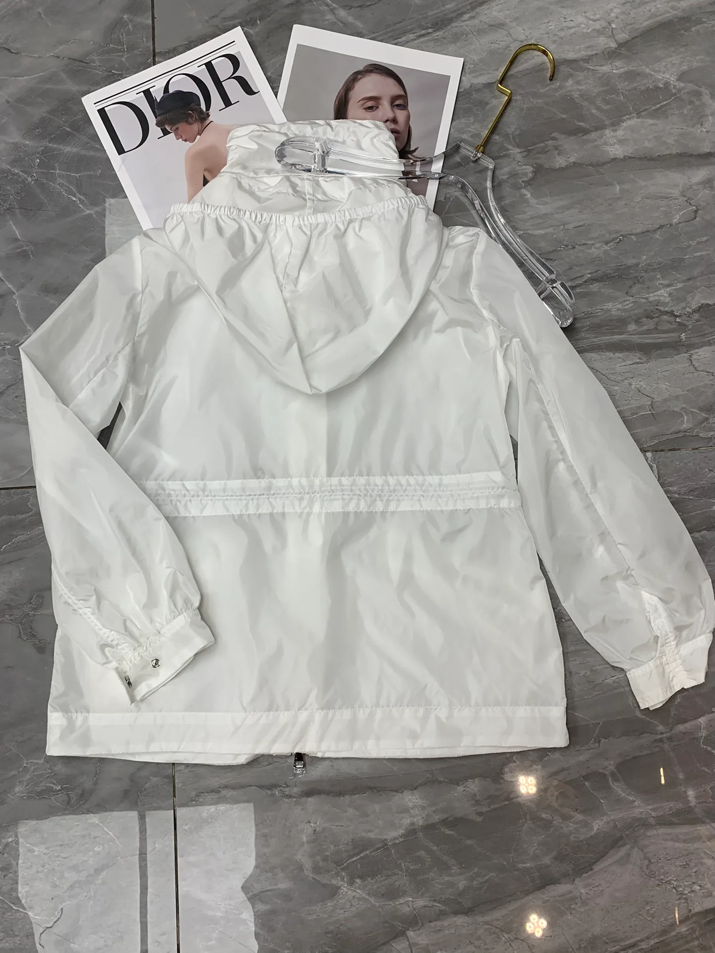 Куртки И Пуховики Женские Moncler 11537551
