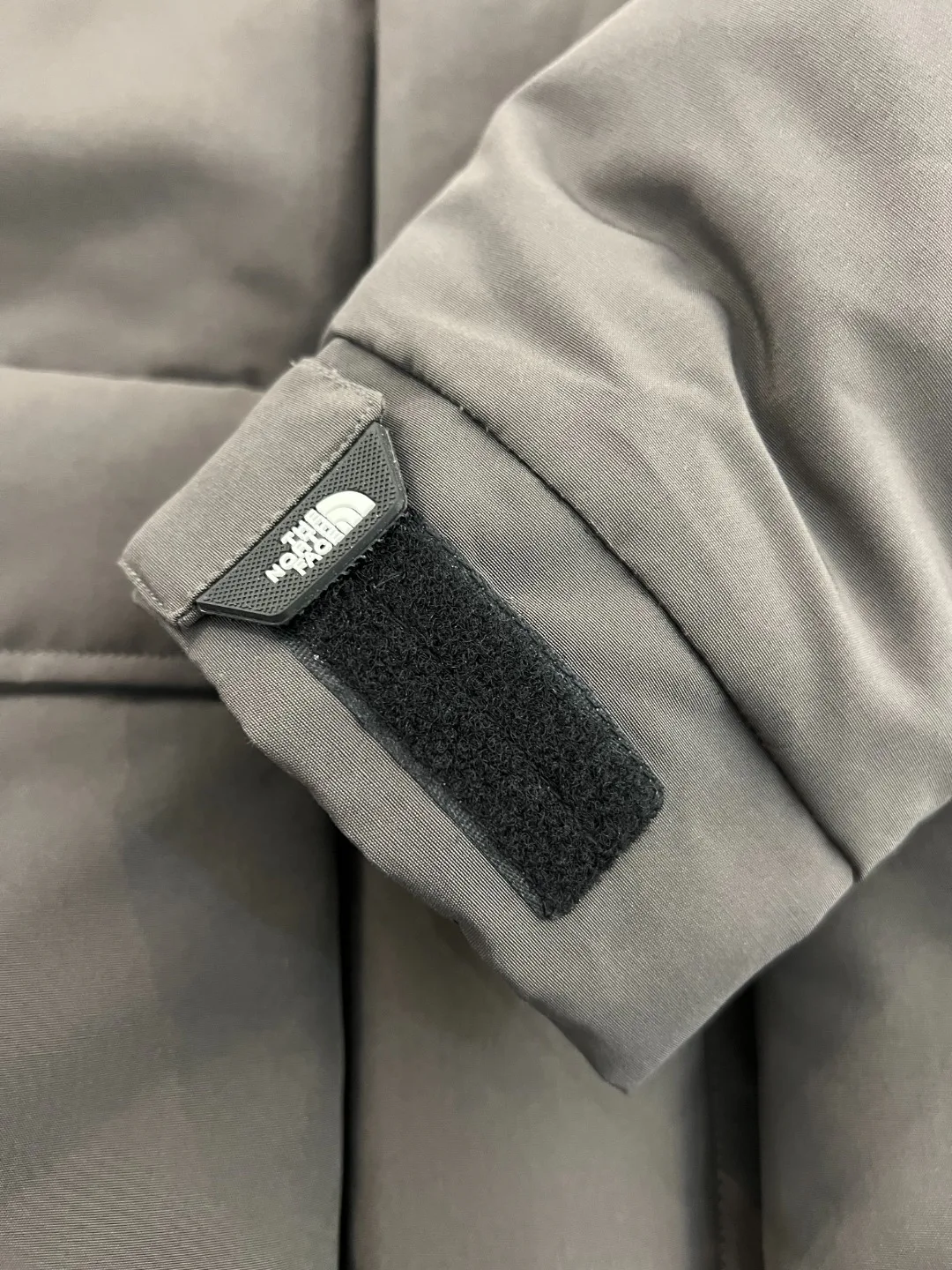 Куртки И Пуховики Женские The North Face 17902578