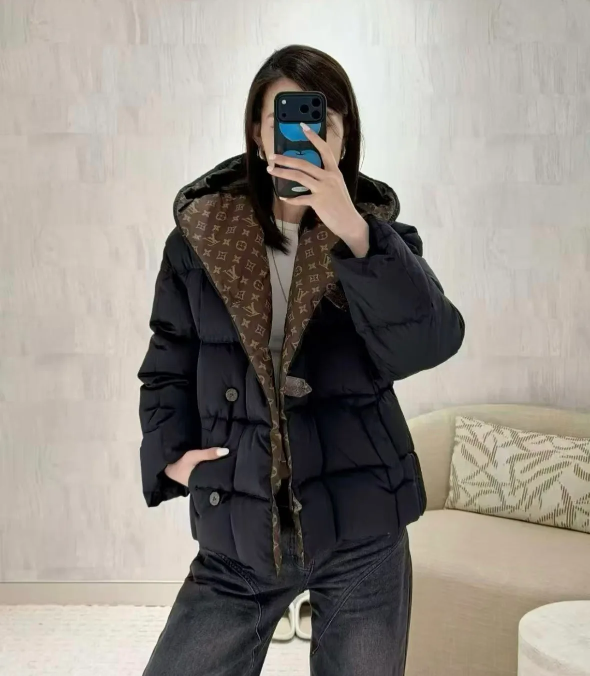 Куртки И Пуховики Женские Louis Vuitton 19492613