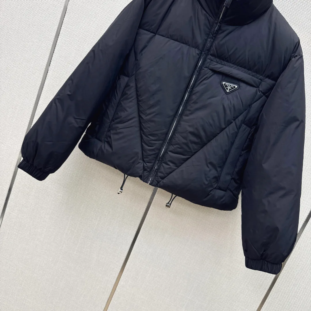 Куртки И Пуховики Женские Prada 18398200