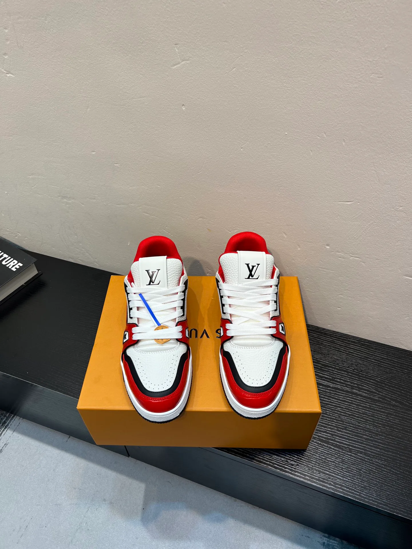 Кроссовки Женские Louis Vuitton 4541292