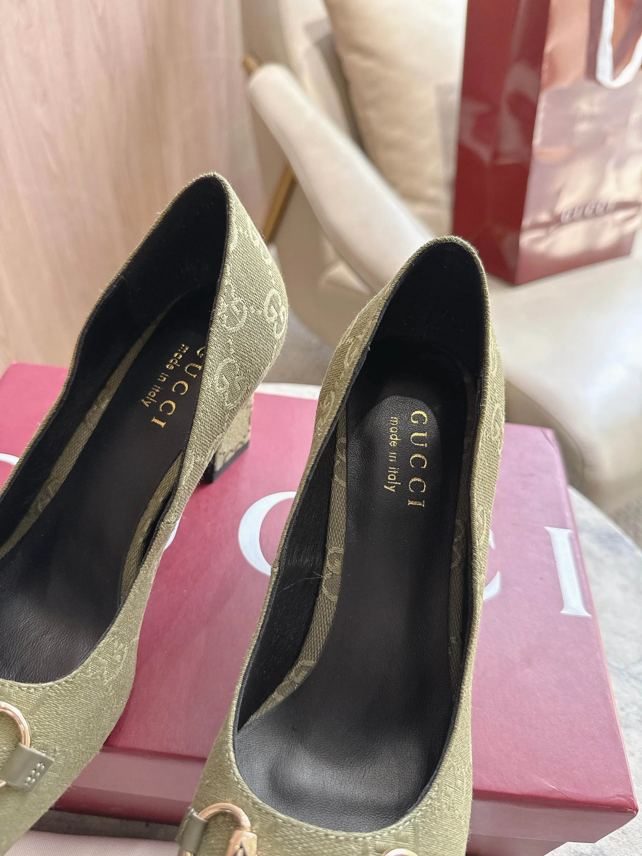 Туфли Женские Gucci 11953594