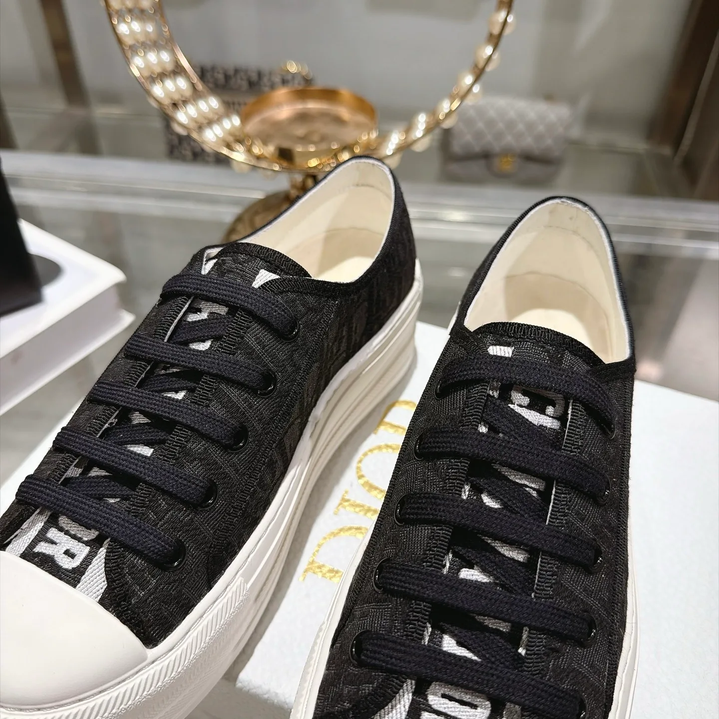 Кроссовки Женские Christian Dior 18764215