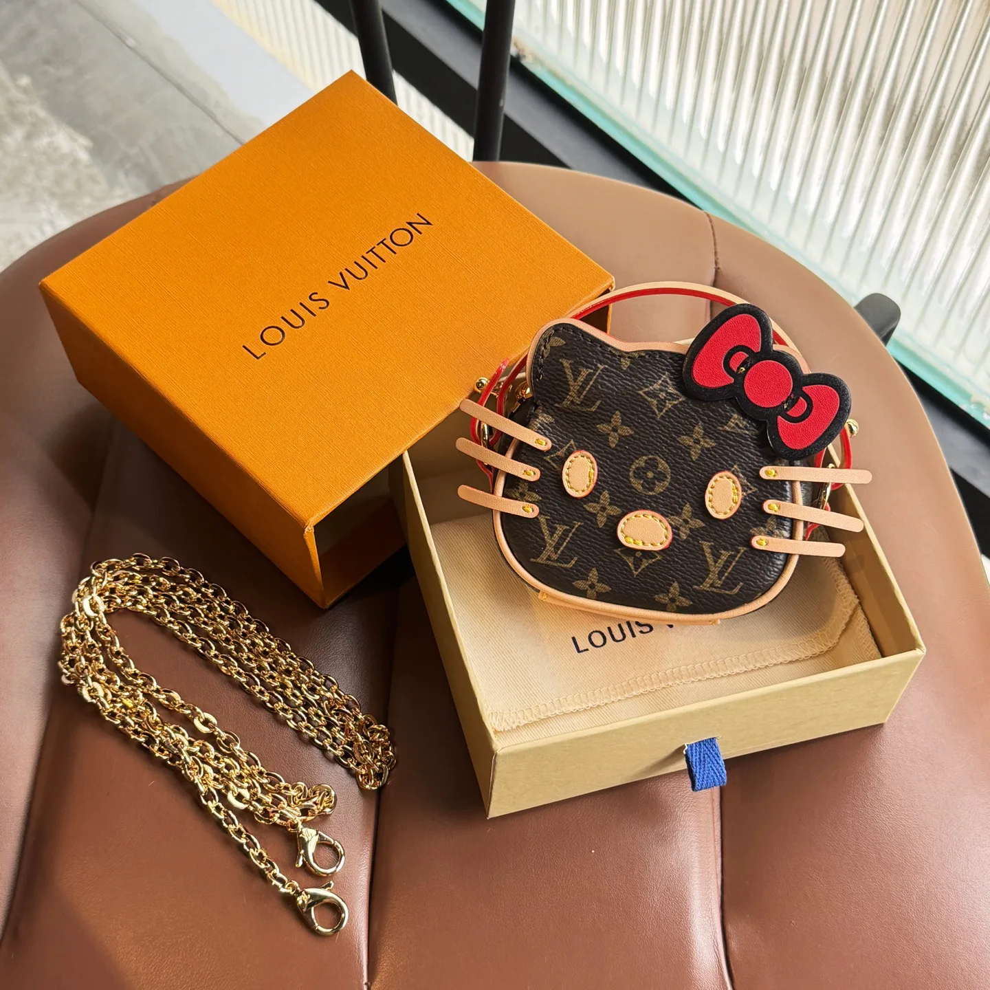 Сумки На Ремне Женские Louis Vuitton 1256000