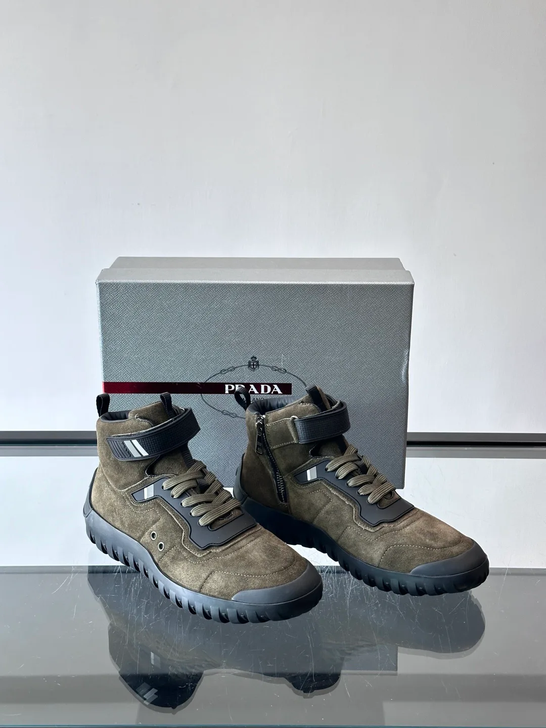 Кроссовки Мужские Prada 5030165