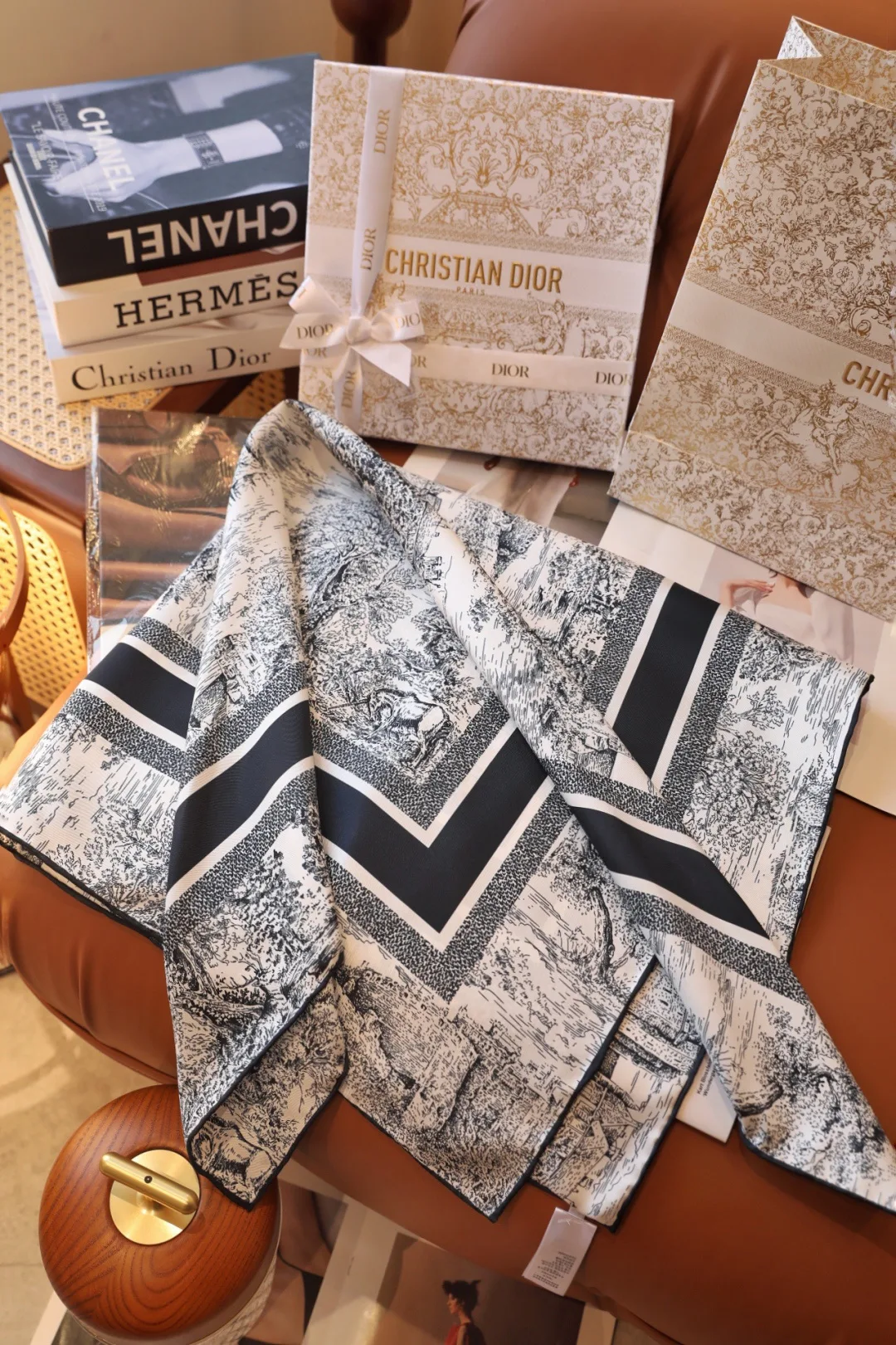 Платки Christian Dior 9648221