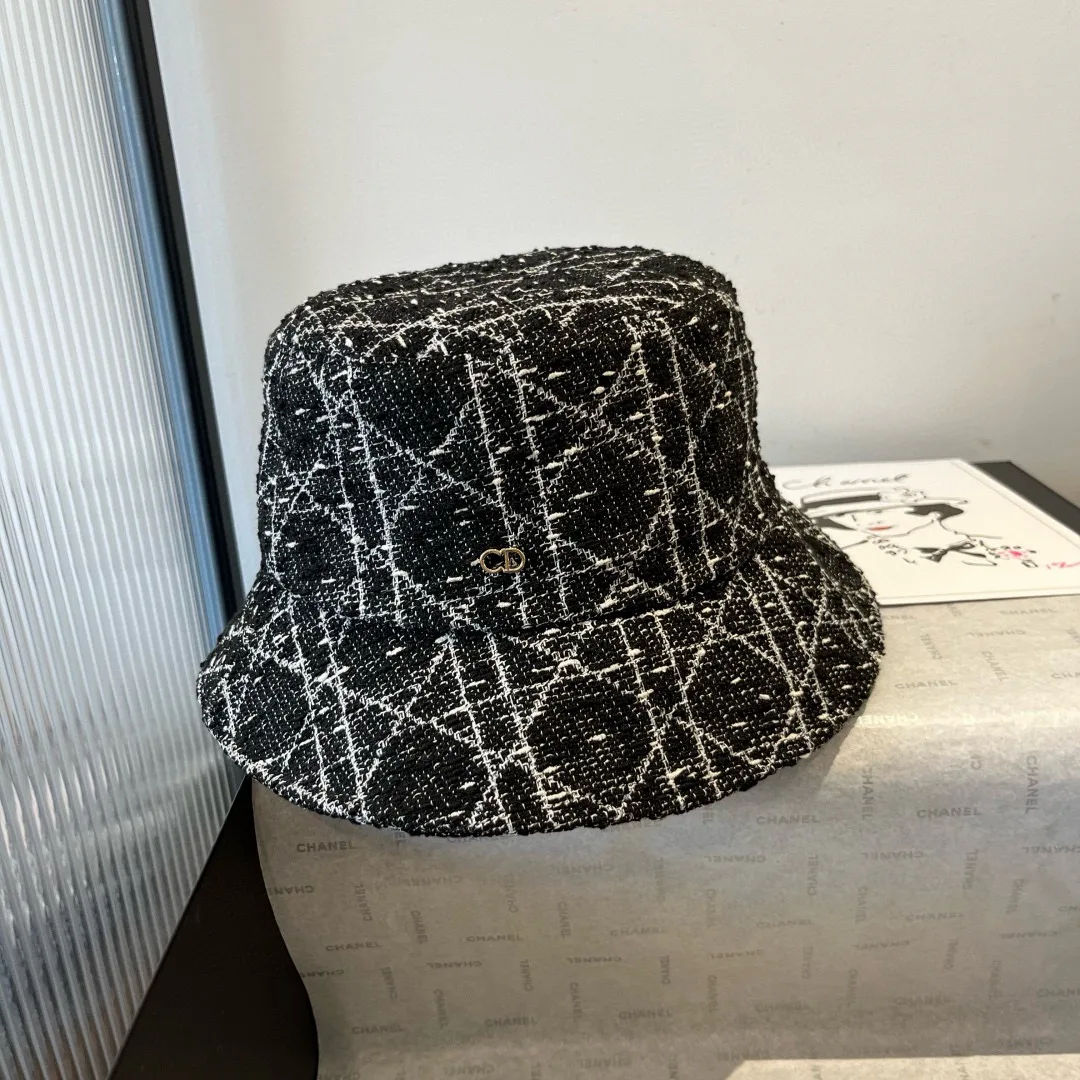 Головные Уборы Christian Dior 91032