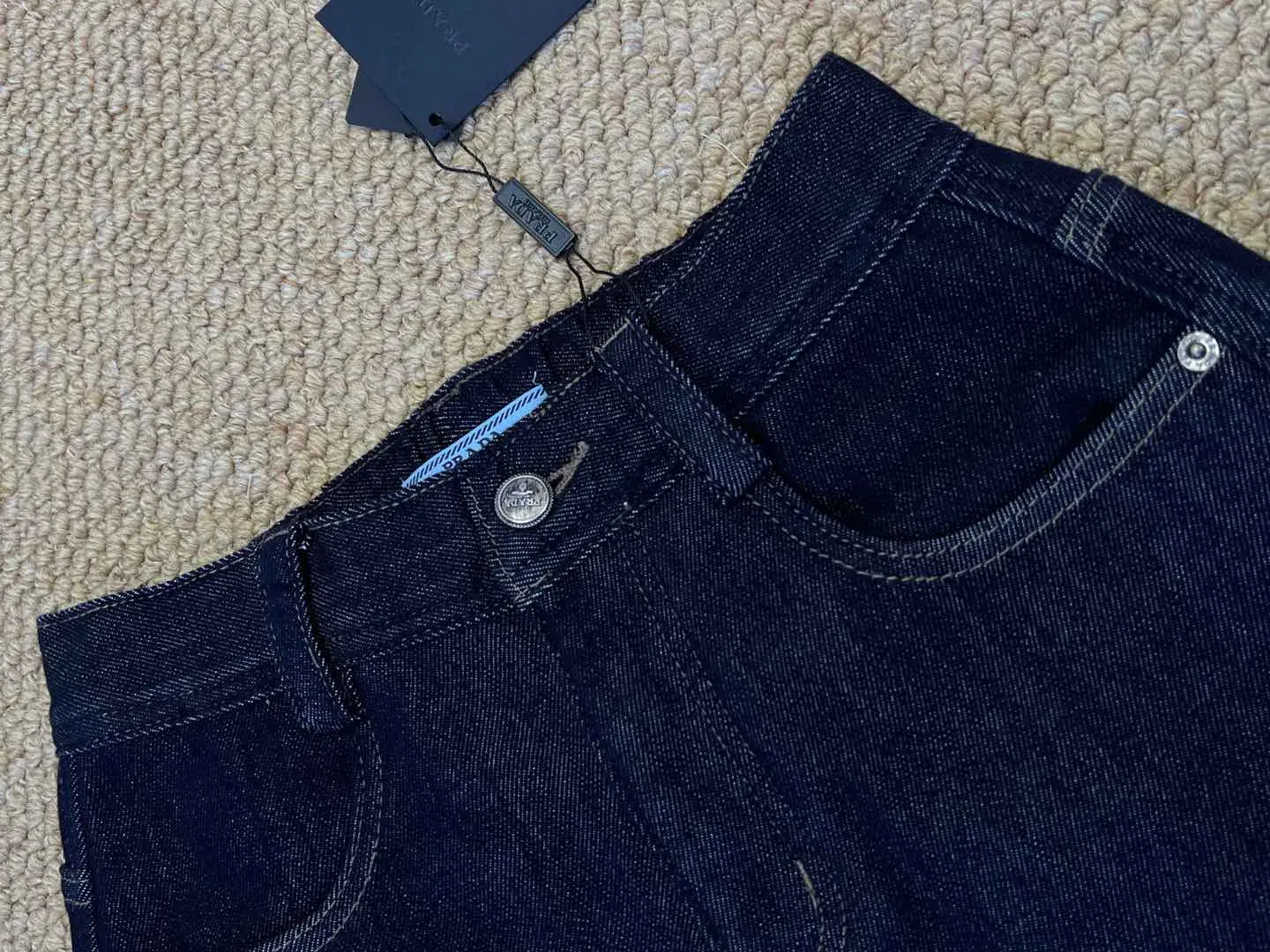 Джинсы Женские Prada 517234