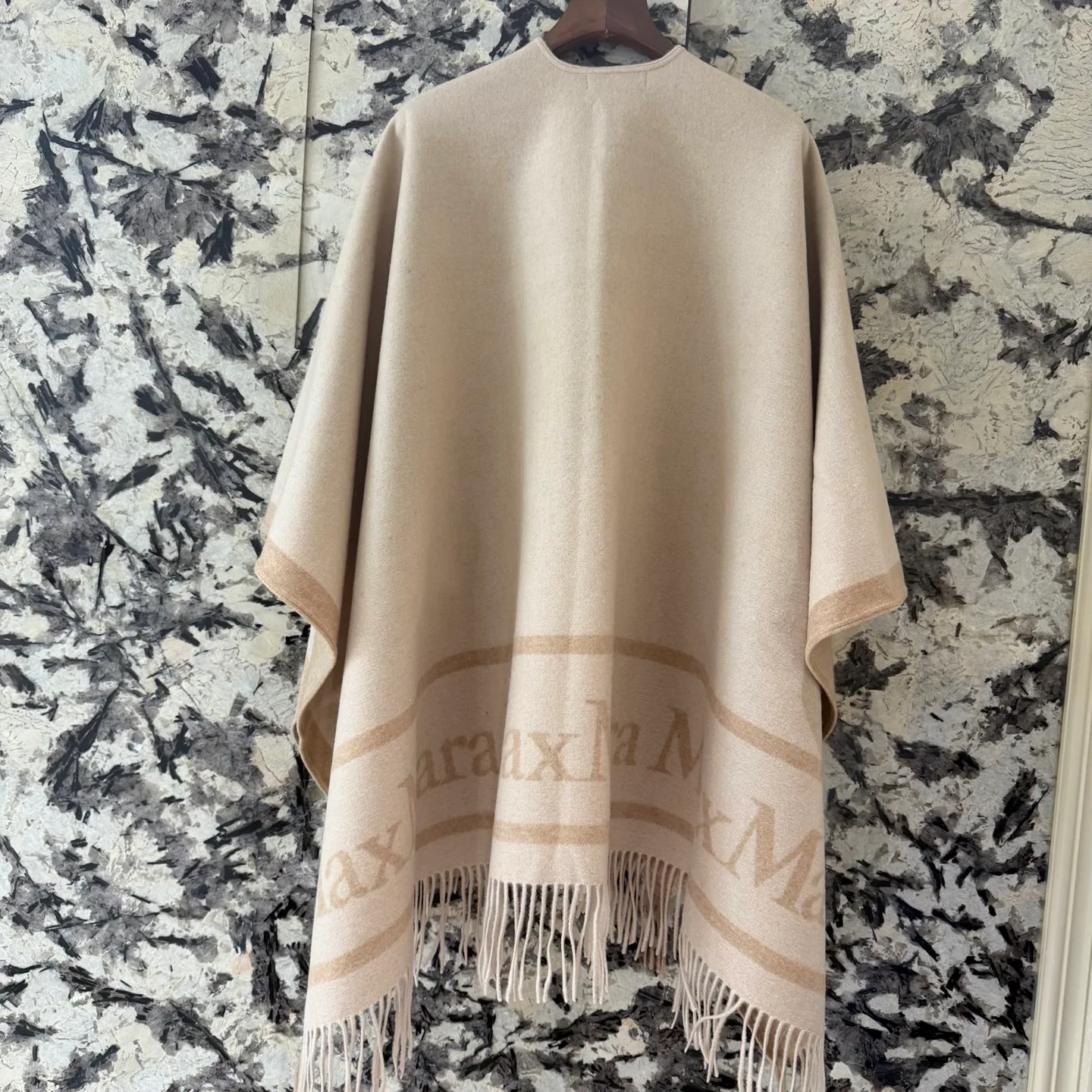 Пальто Женские Max Mara 18703892