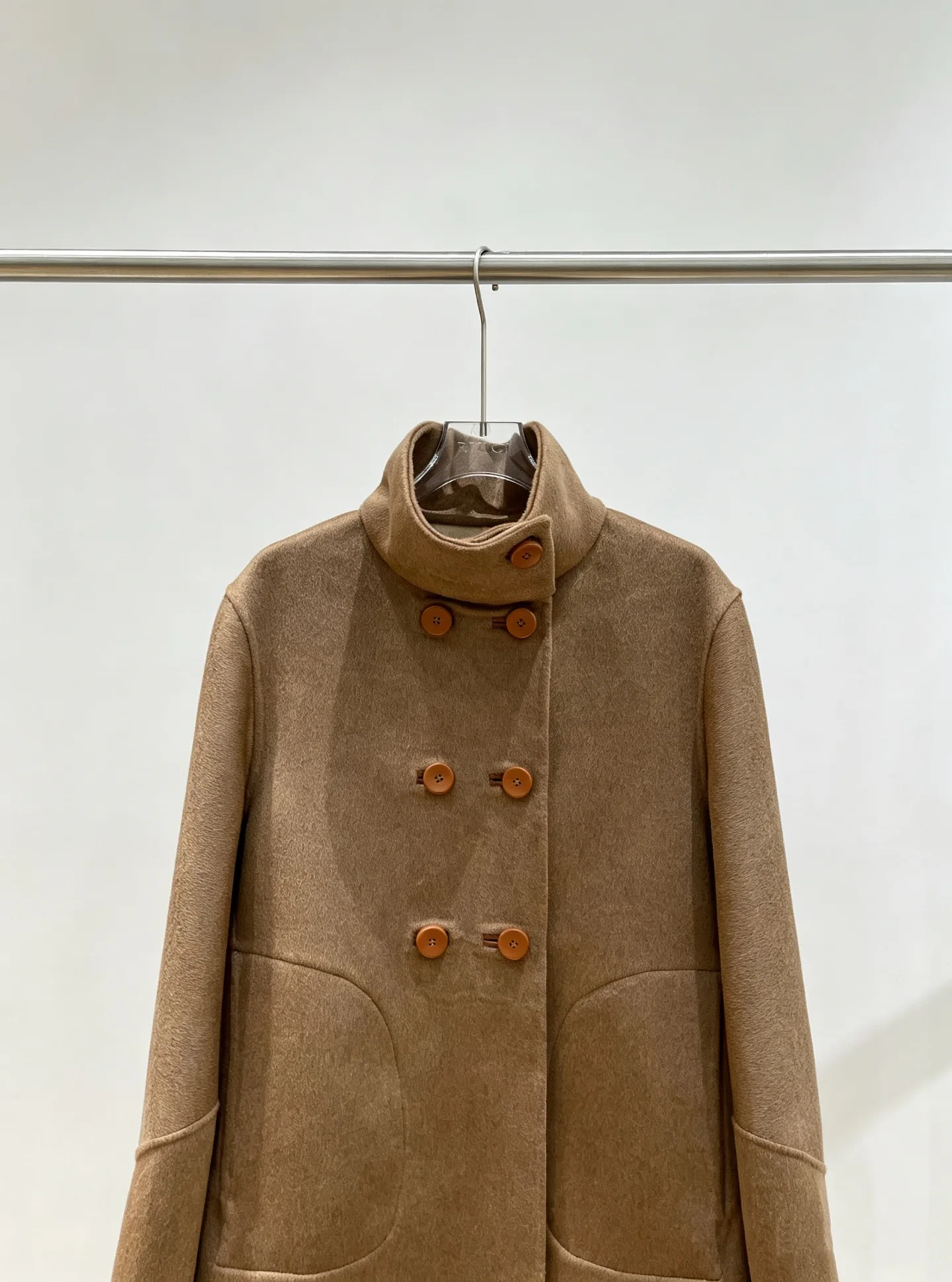 Пальто Женские Loro Piana 18936576
