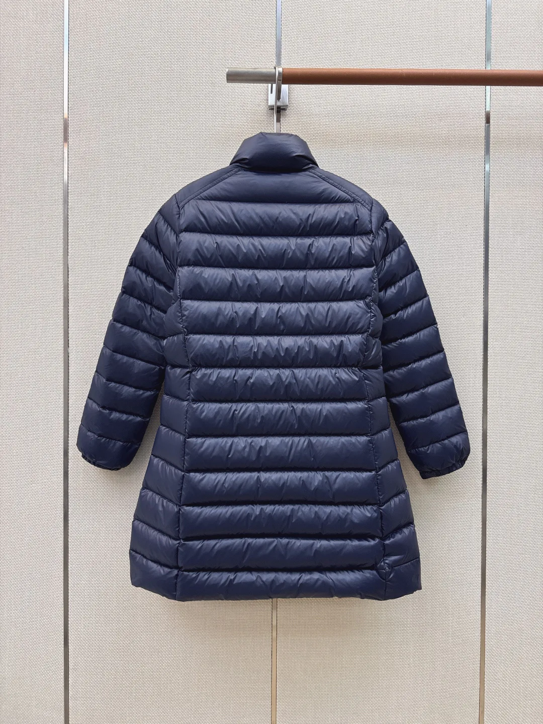 Куртки И Пуховики Женские Moncler 18450479