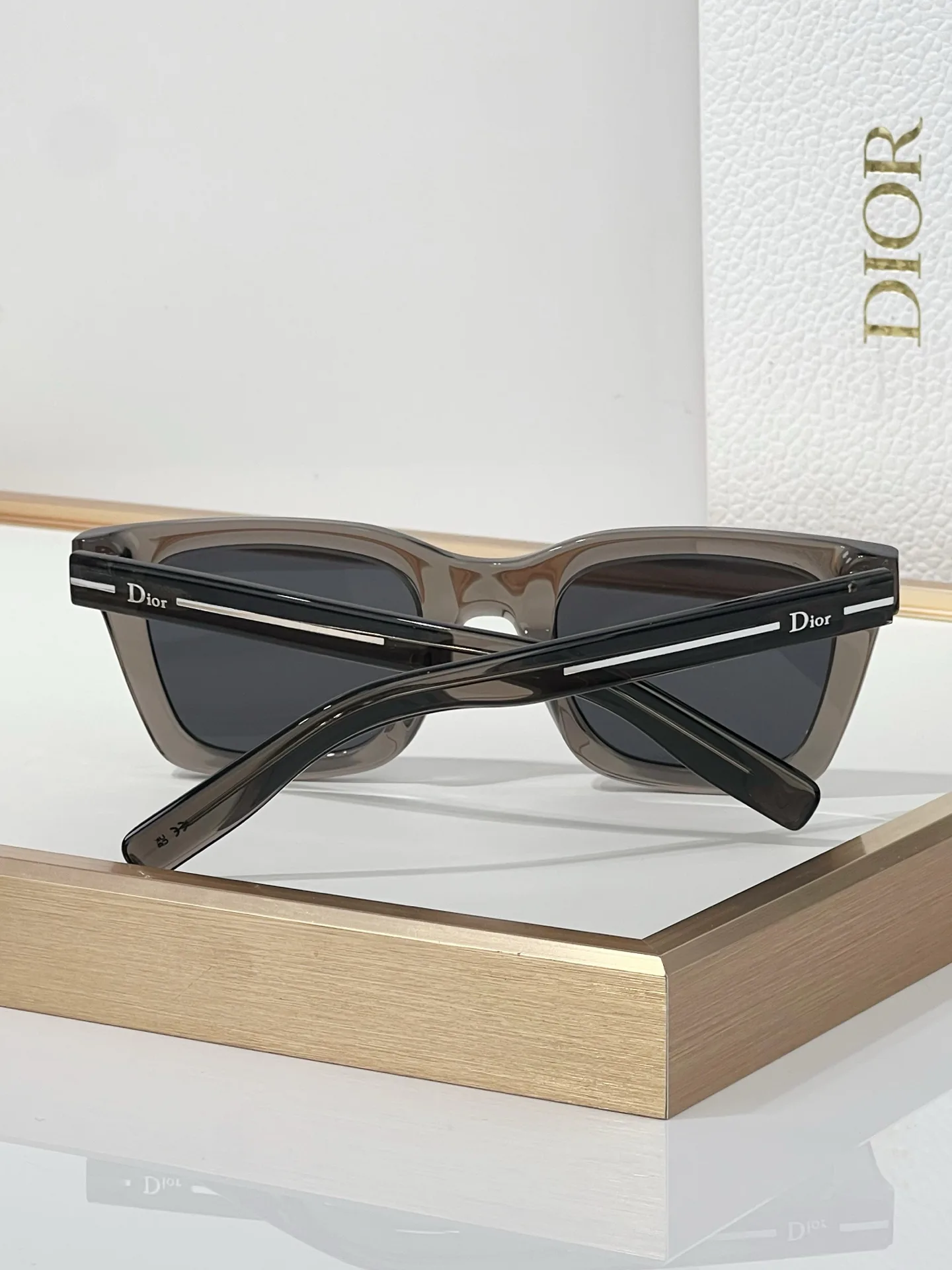 Очки Christian Dior 18239235