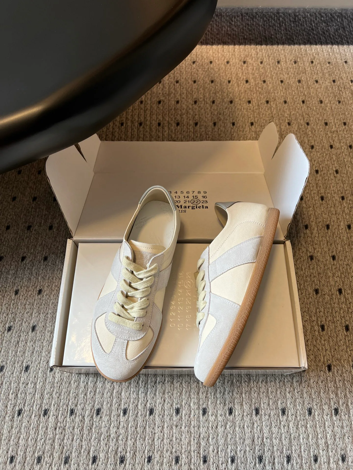 Кроссовки Женские Maison Margiela 17310262