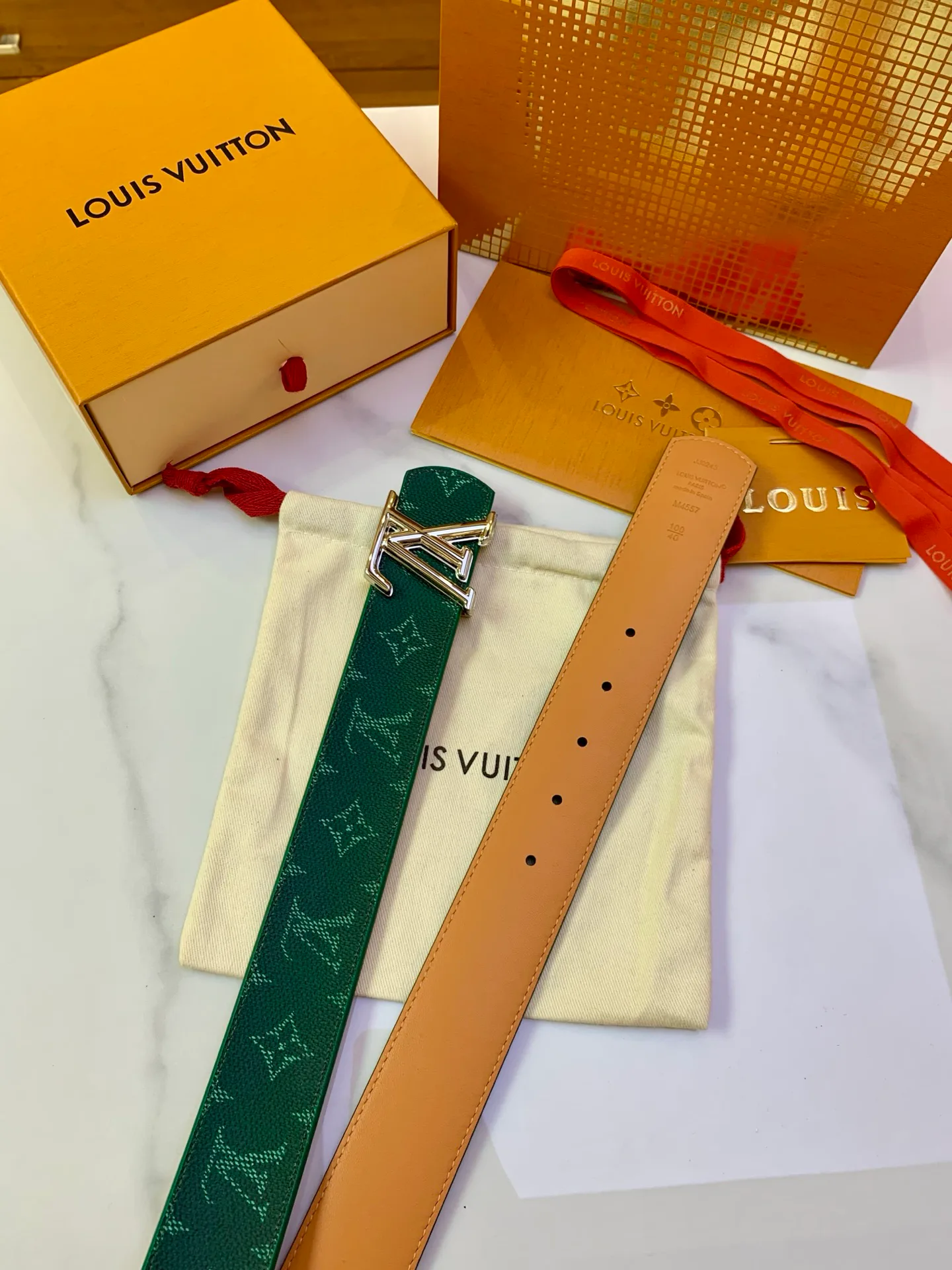 Ремни Louis Vuitton 17725239