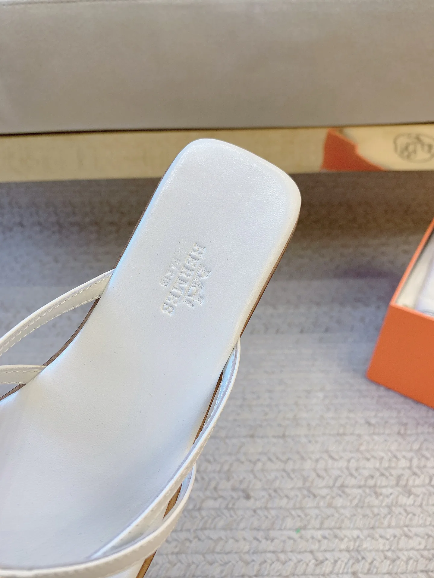 Шлепанцы Женские Hermes 950842