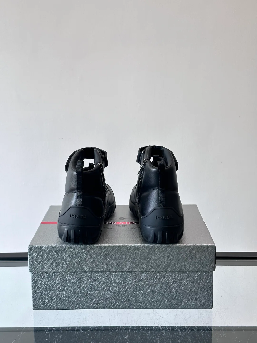 Кроссовки Мужские Prada 5030158