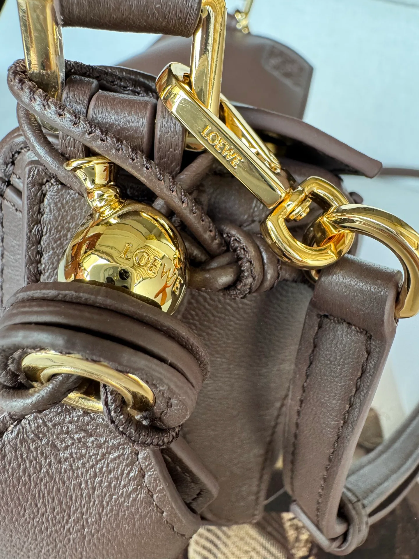 Классические Сумки Женские Loewe 16839129